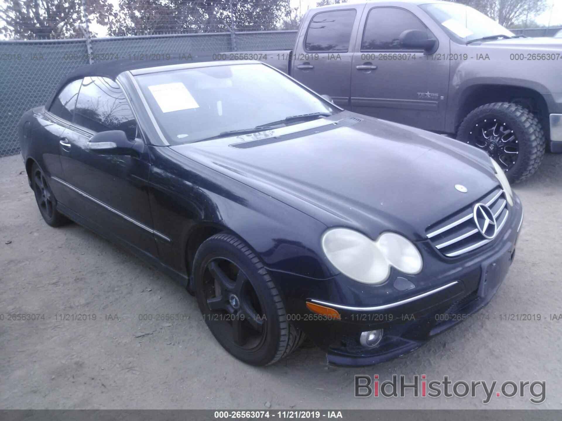 Photo WDBTK75JX6F181923 - MERCEDES-BENZ CLK 2006