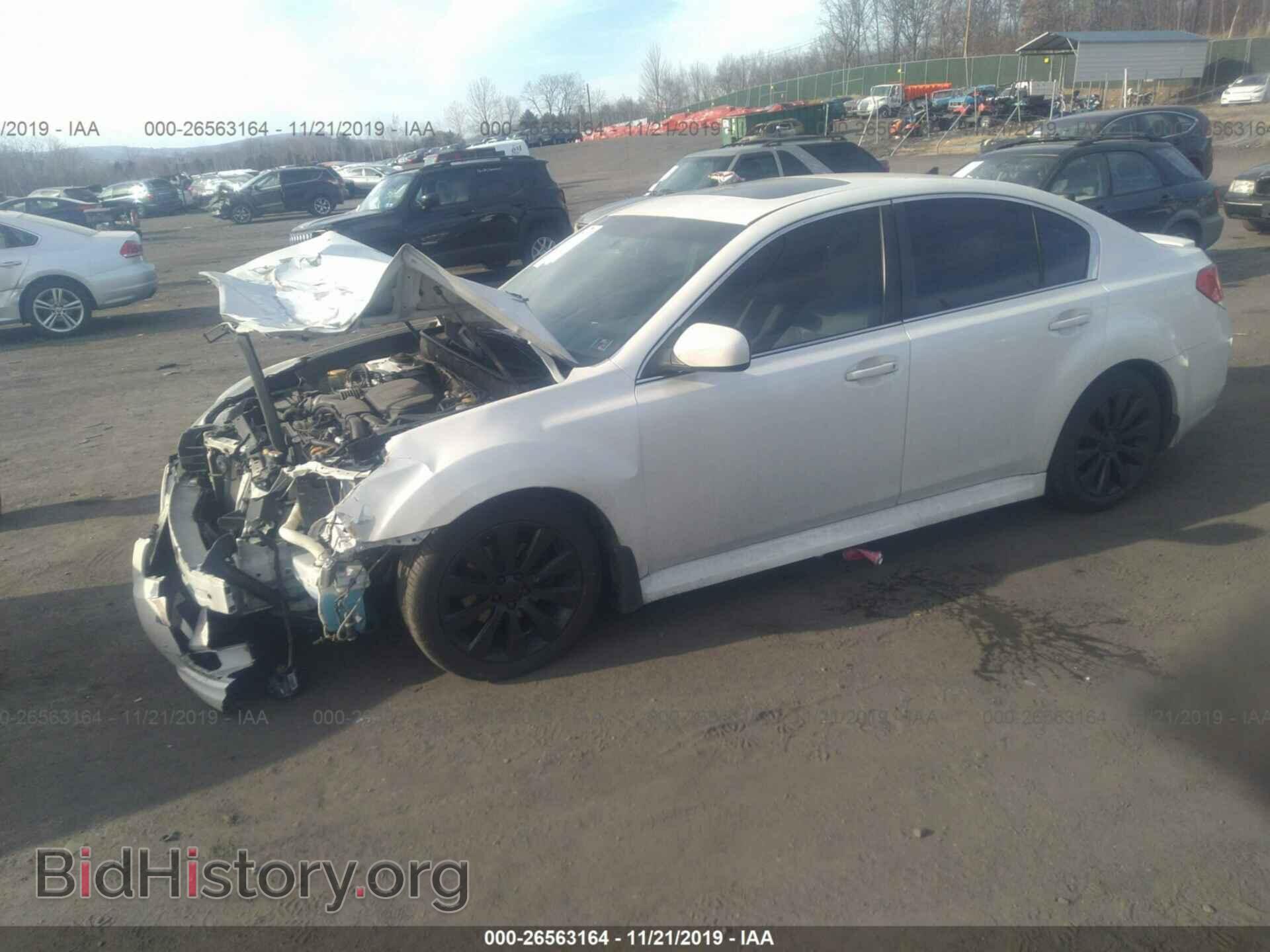 2011 SUBARU LEGACY - VIN: 4S3BMBK61B3230626 - Фото 2
