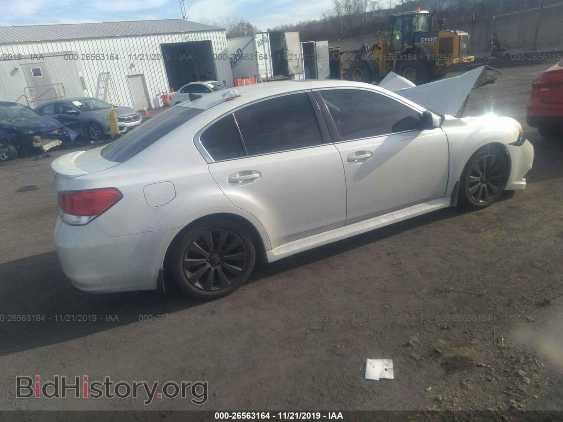 2011 SUBARU LEGACY - VIN: 4S3BMBK61B3230626 - Фото 4