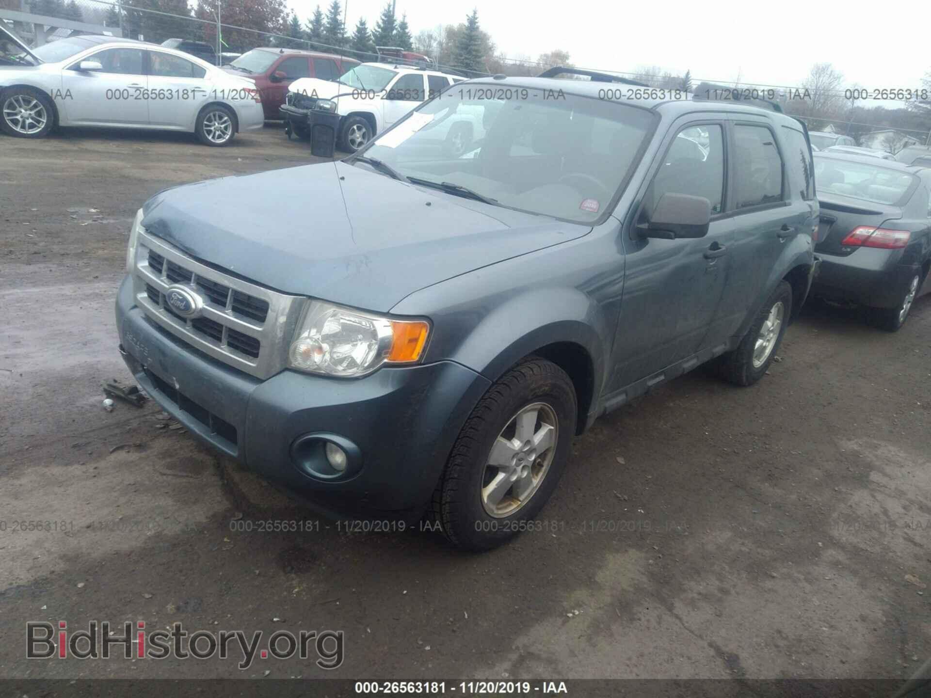 2012 FORD ESCAPE - VIN: 1FMCU0D73CKA16822 - Фото 2