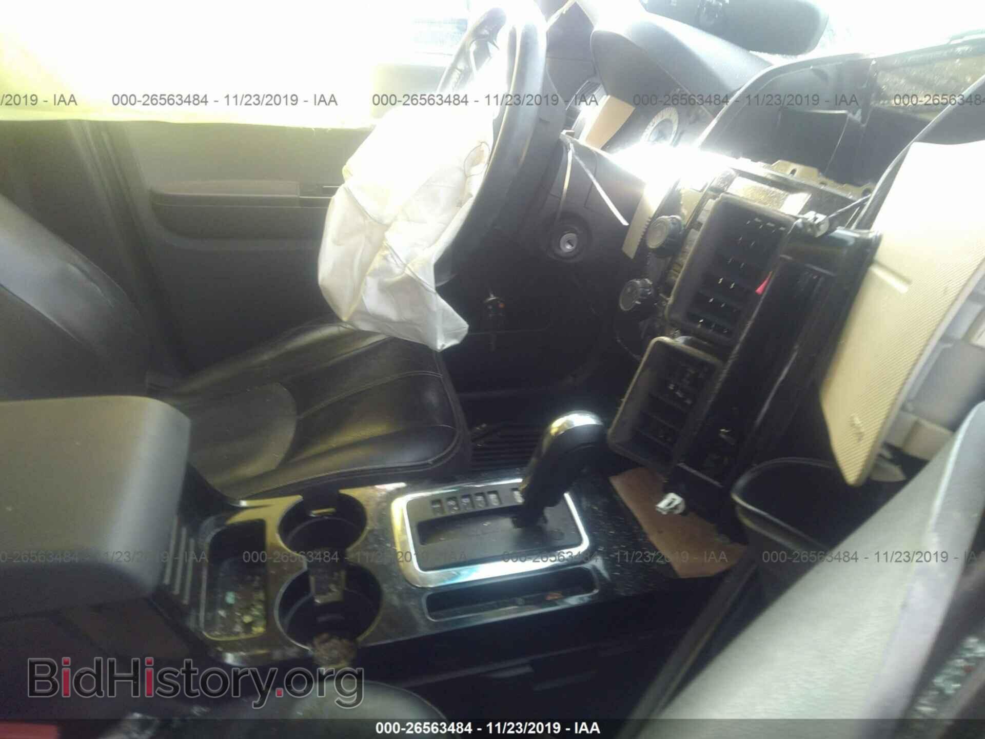 2008 MAZDA TRIBUTE - VIN: 4F2CZ96198KM08097 - Фото 5