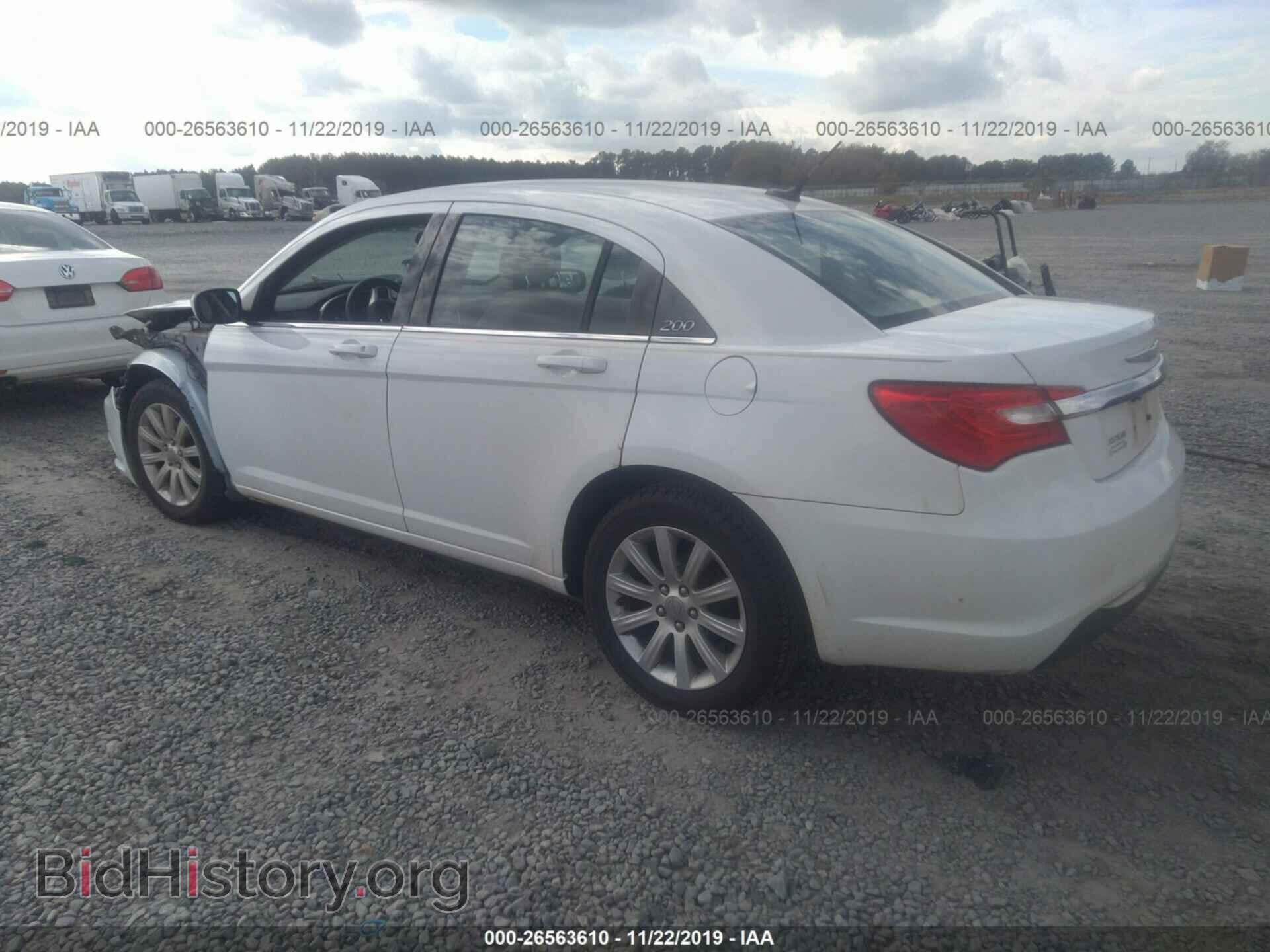 2013 CHRYSLER 200 - VIN: 1C3CCBBB9DN549885 - Фото 3