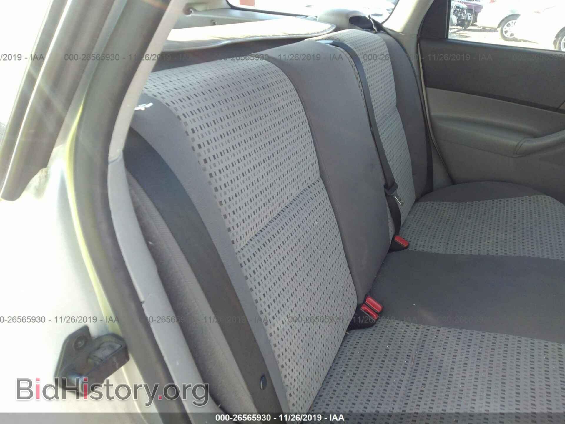 2006 Ford Focus - VIN: 1FAFP36N76W158065 - Фото 8