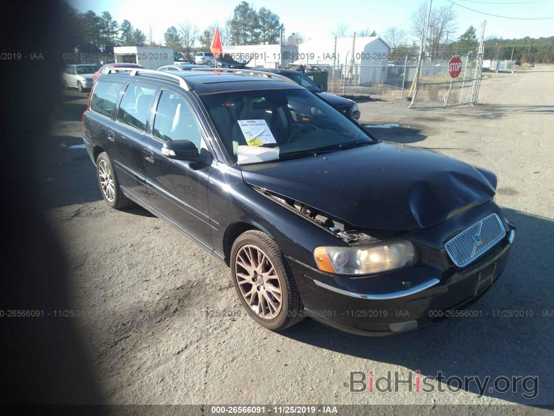 Photo YV1SW592072675106 - VOLVO V70 2007