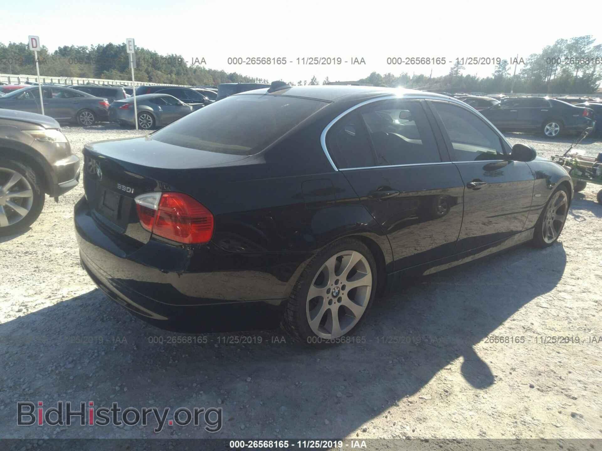 2006 BMW 330 - VIN: WBAVB33536KR74462 - Photo 4