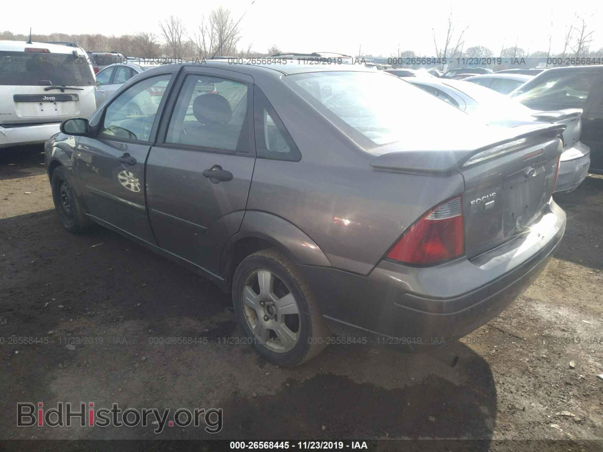 2005 FORD FOCUS - VIN: 1FAFP34NX5W178232 - Фото 3