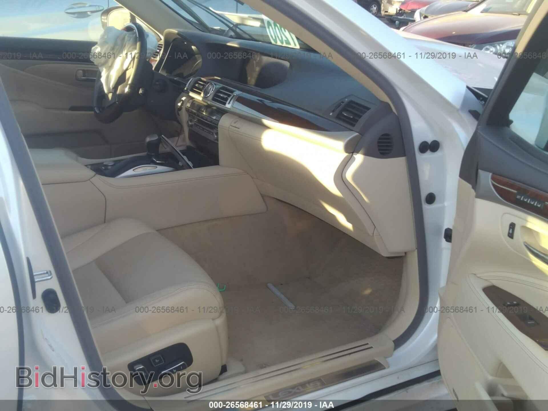 2017 LEXUS LS - VIN: JTHCL5EF1H5028532 - Photo 5