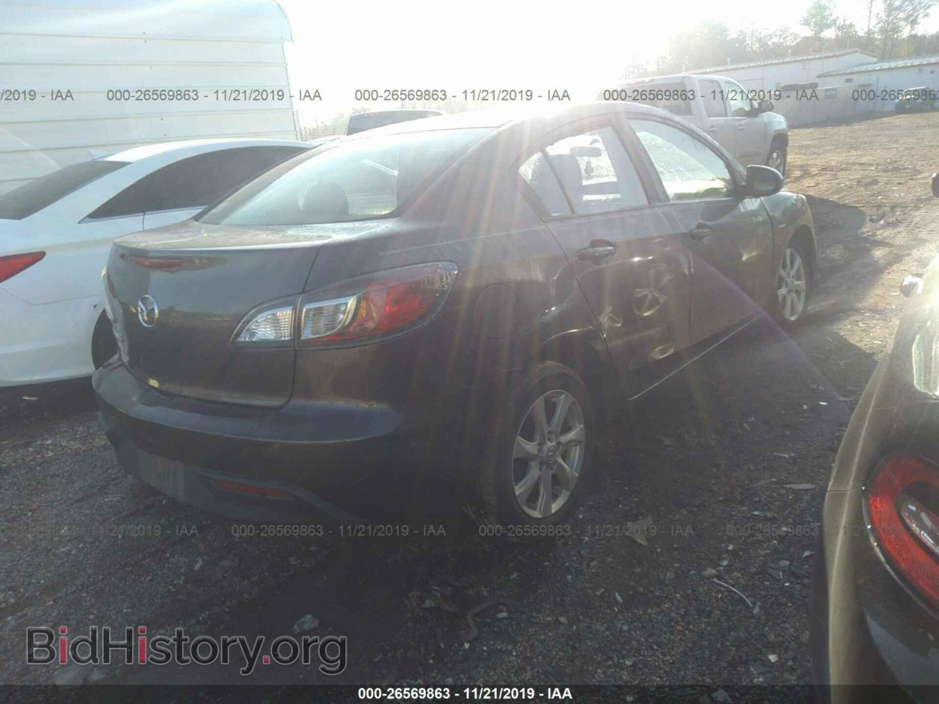 2011 MAZDA 3 - VIN: JM1BL1VF4B1488580 - Photo 4