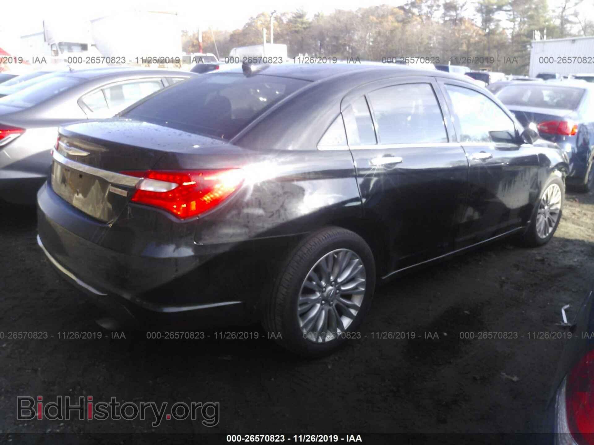 2012 Chrysler 200 - VIN: 1C3CCBCBXCN164865 - Photo 4