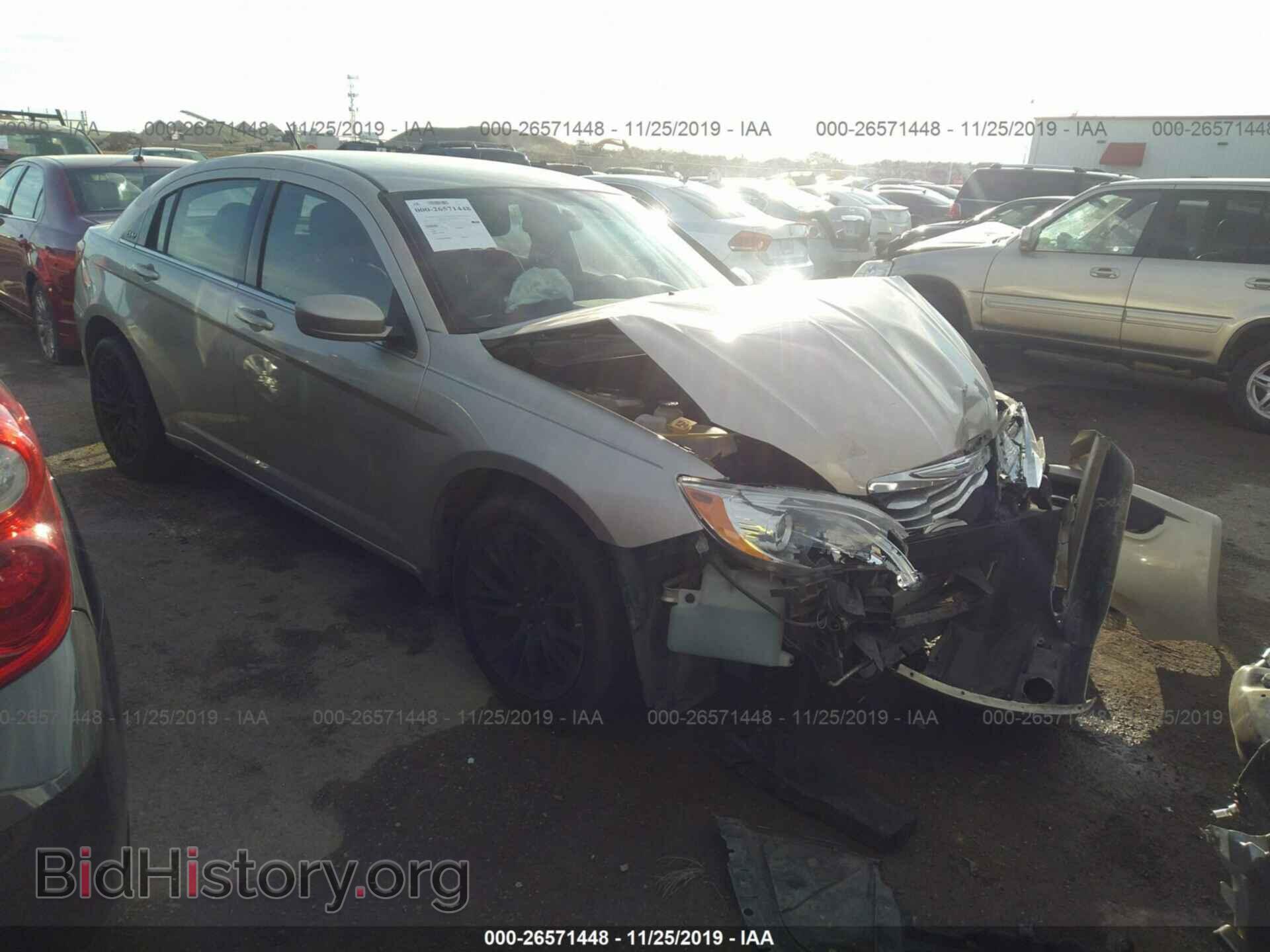 Photo 1C3CCBAB4DN646820 - Chrysler 200 2013