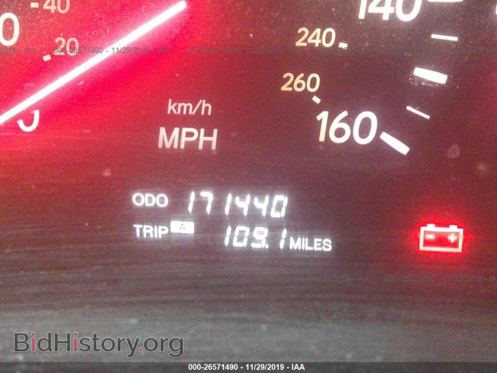 2002 LEXUS LS - VIN: JTHBN30F520061250 - Фото 7