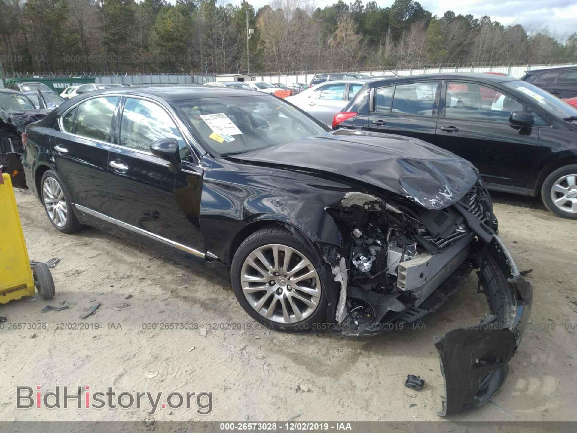 Фотография JTHBL5EF8F5135506 - LEXUS LS 2015