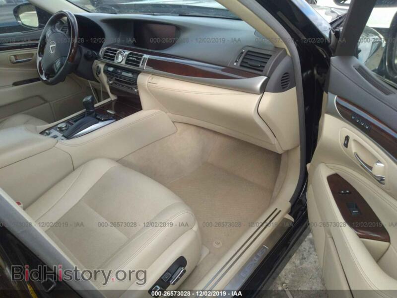 2015 Lexus LS (VIN JTHBL5EF8F5135506) — photo 5 of 11
