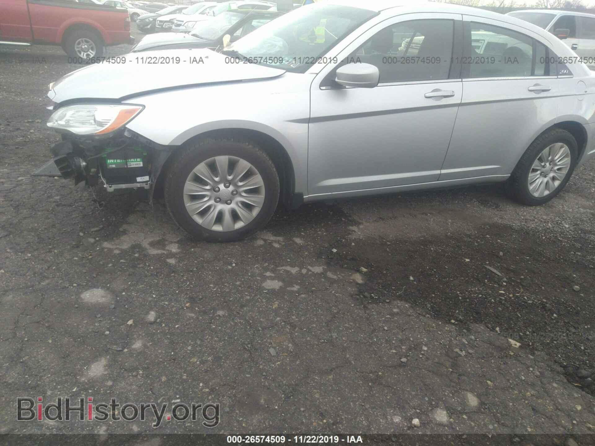 2012 CHRYSLER 200 - VIN: 1C3CCBAB8CN135092 - Фото 2