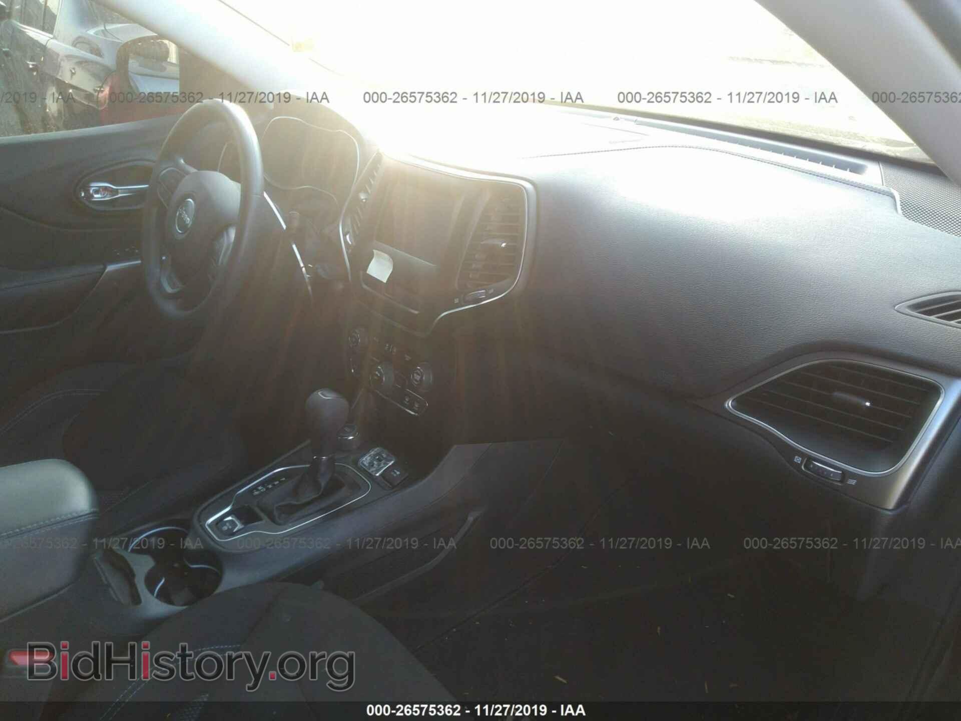 2019 JEEP CHEROKEE - VIN: 1C4PJMCB5KD192544 - Фото 5