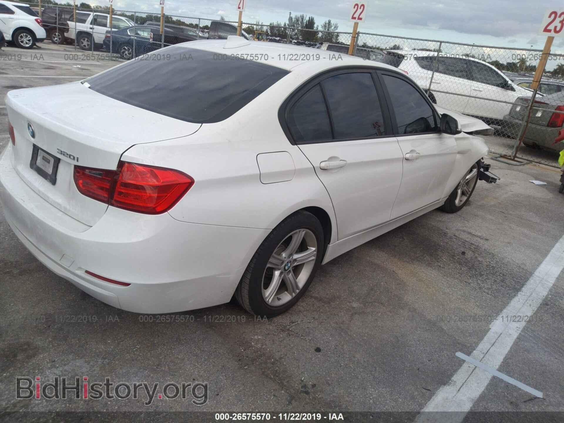 2014 BMW 320 - VIN: WBA3B1C53EK131601 - Фото 4