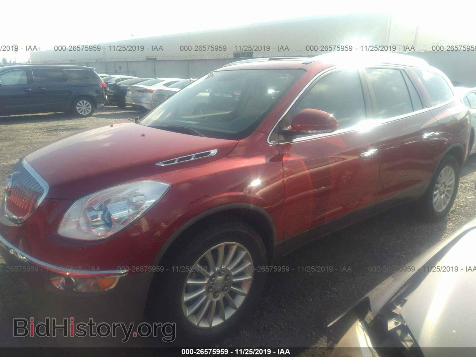 2012 BUICK ENCLAVE - VIN: 5GAKRCED3CJ116501 - Photo 2