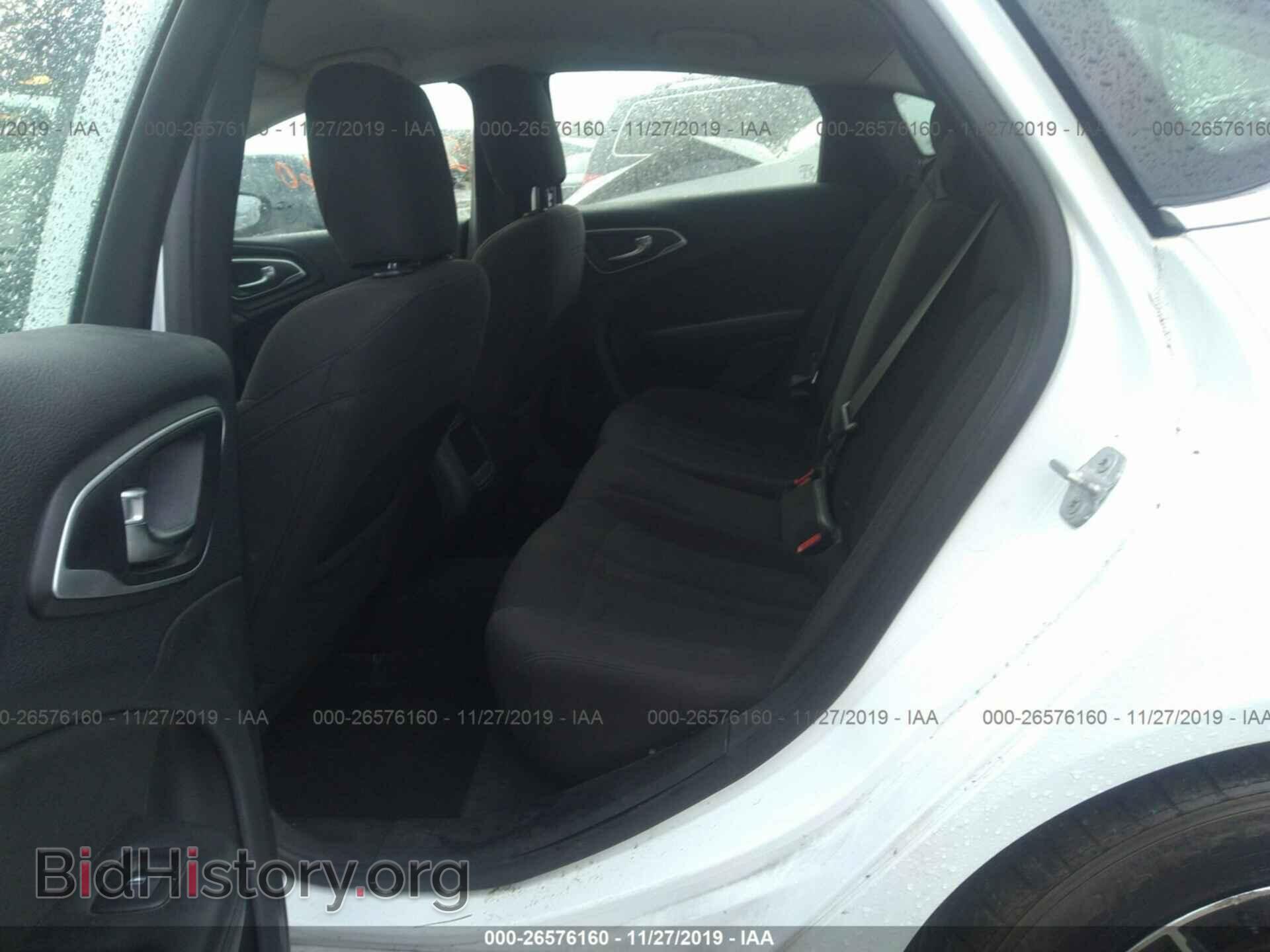 2015 Chrysler 200 - VIN: 1C3CCCAB1FN534131 - Photo 8