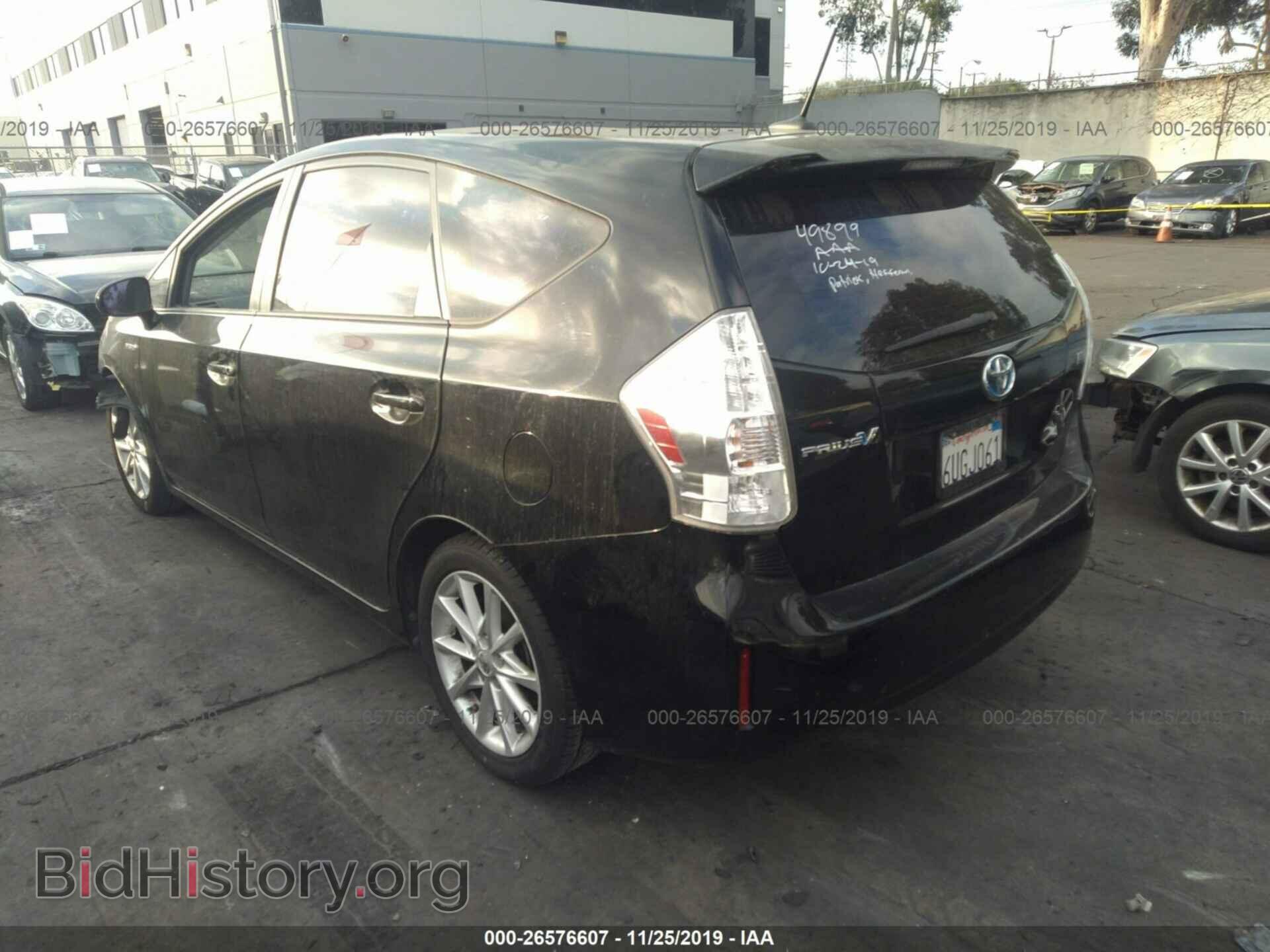 2012 TOYOTA PRIUS V - VIN: JTDZN3EU2C3022686 - Фото 3