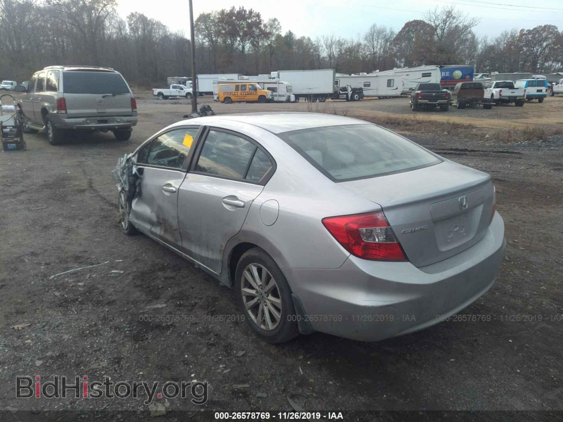 2012 HONDA CIVIC - VIN: 2HGFB2F86CH608491 - Фото 3