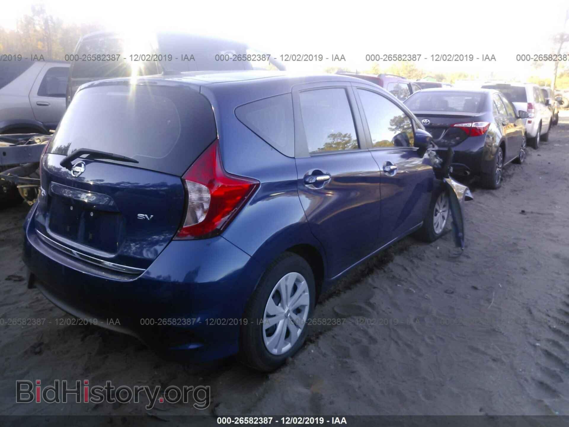 2017 Nissan Versa Note - VIN: 3N1CE2CP2HL354977 - Фото 4
