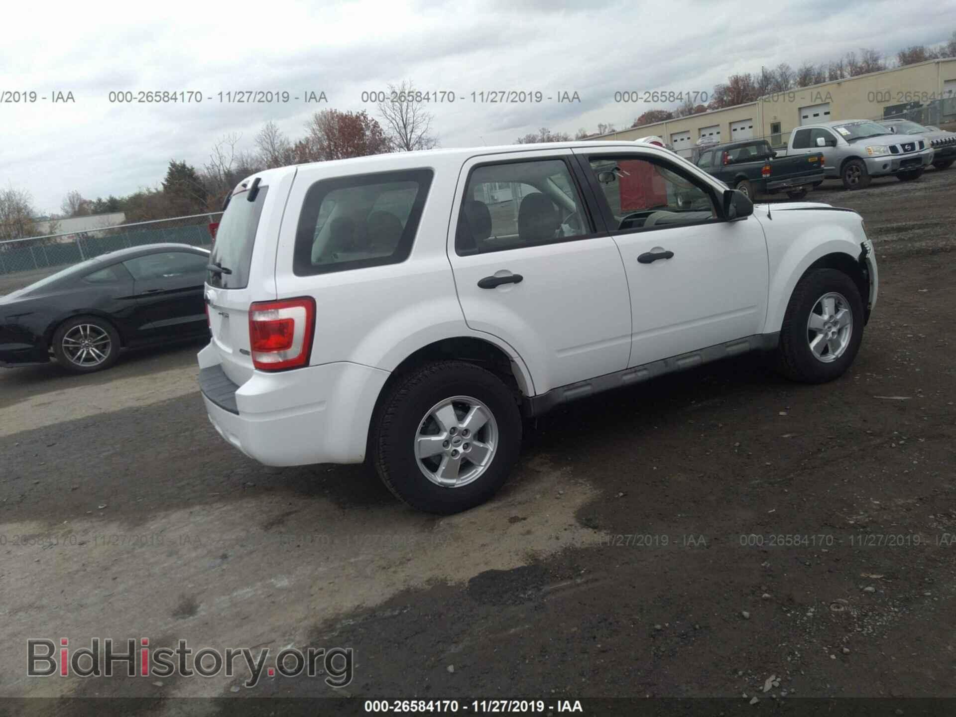 2009 FORD ESCAPE - VIN: 1FMCU92789KC24632 - Фото 4