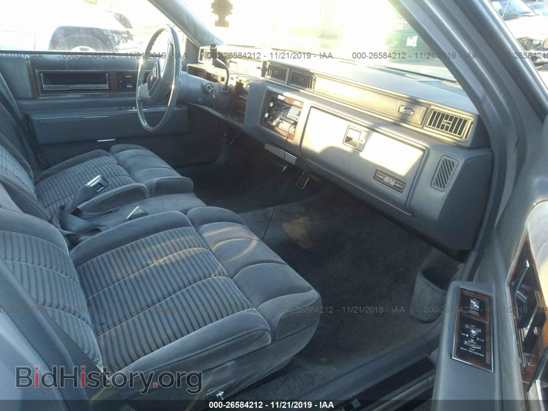 1987 Cadillac Deville - VIN: 1G6CD5187H4243587 - Photo 5