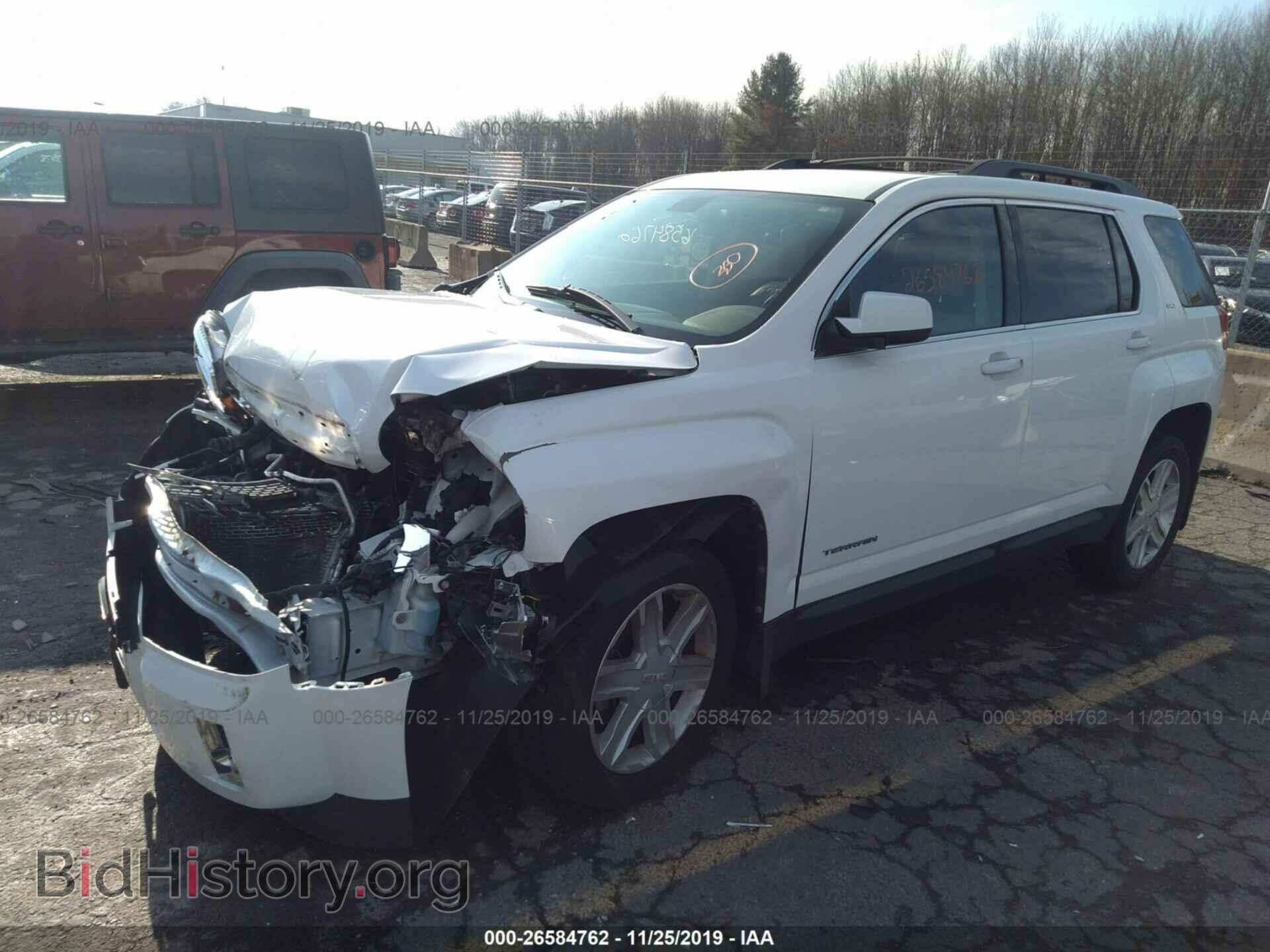 2011 GMC TERRAIN - VIN: 2CTFLVEC1B6275361 - Photo 2