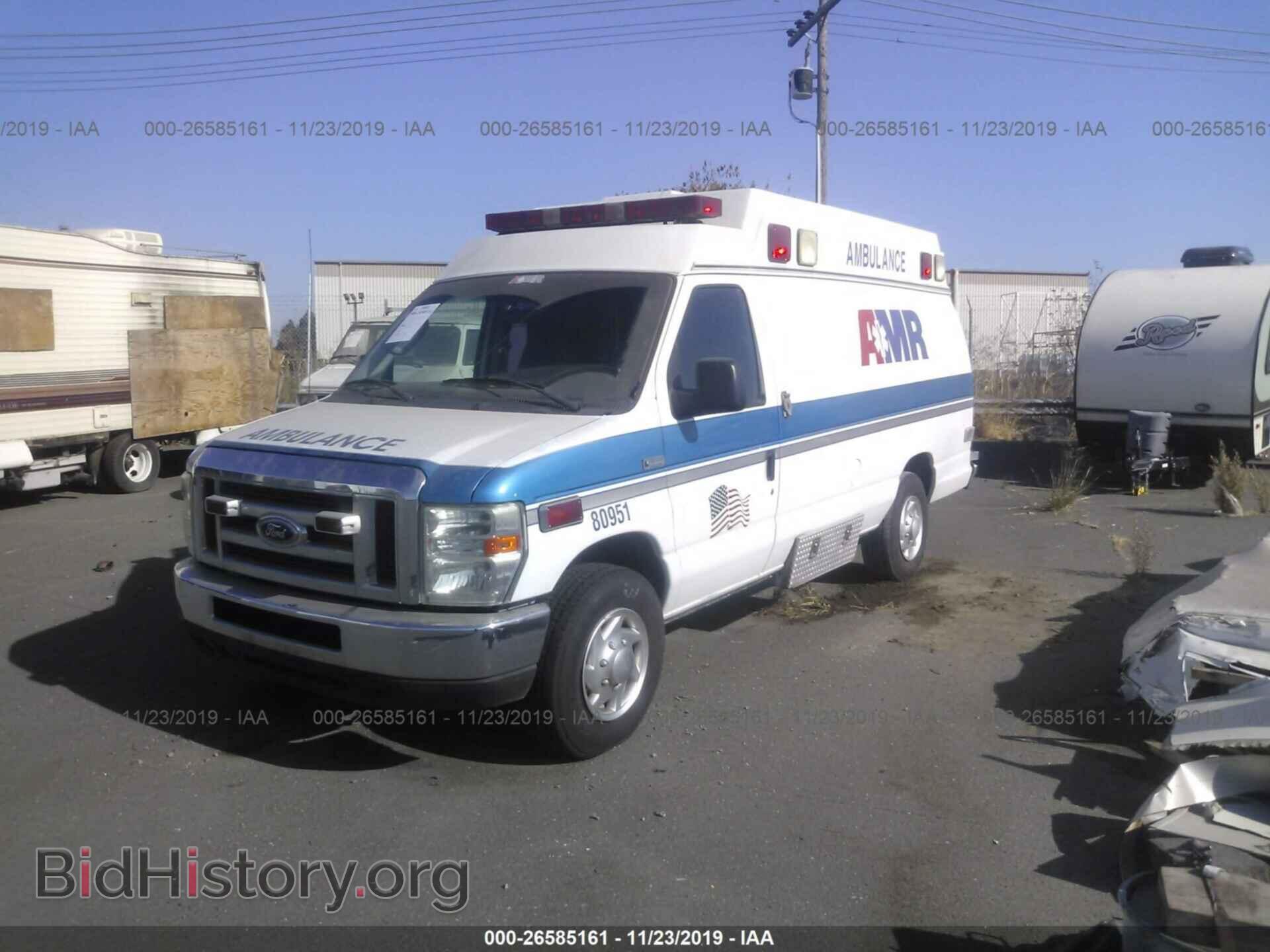 2008 Ford Econoline - VIN: 1FDSS34P68DA80951 - Фото 2