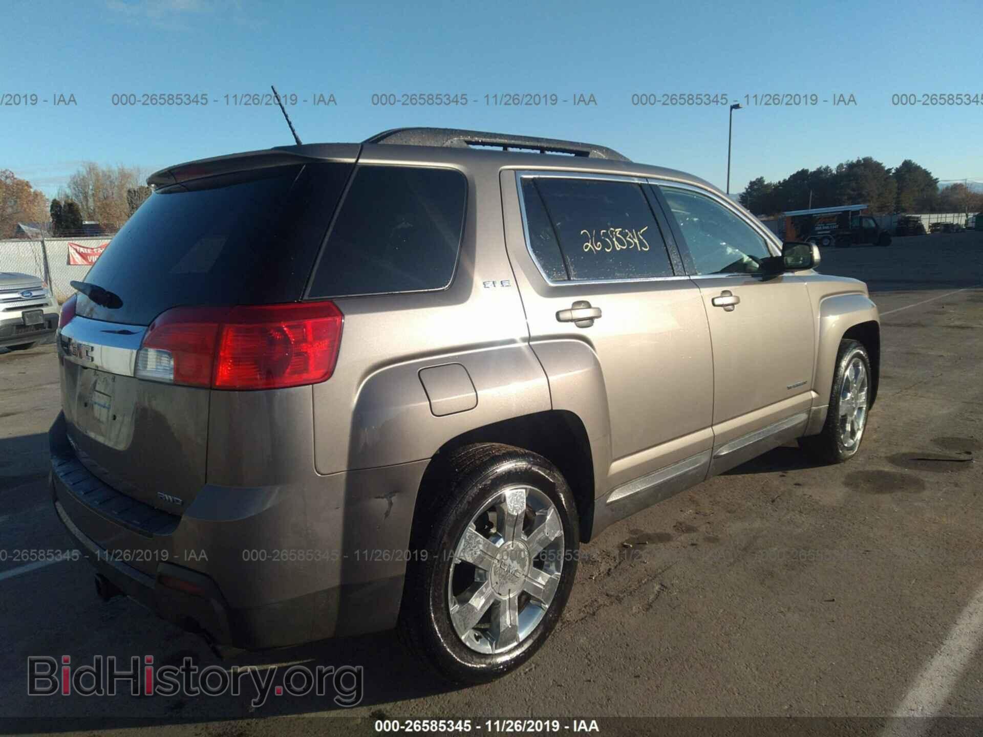 2011 GMC TERRAIN - VIN: 2CTFLTE54B6236124 - Photo 4