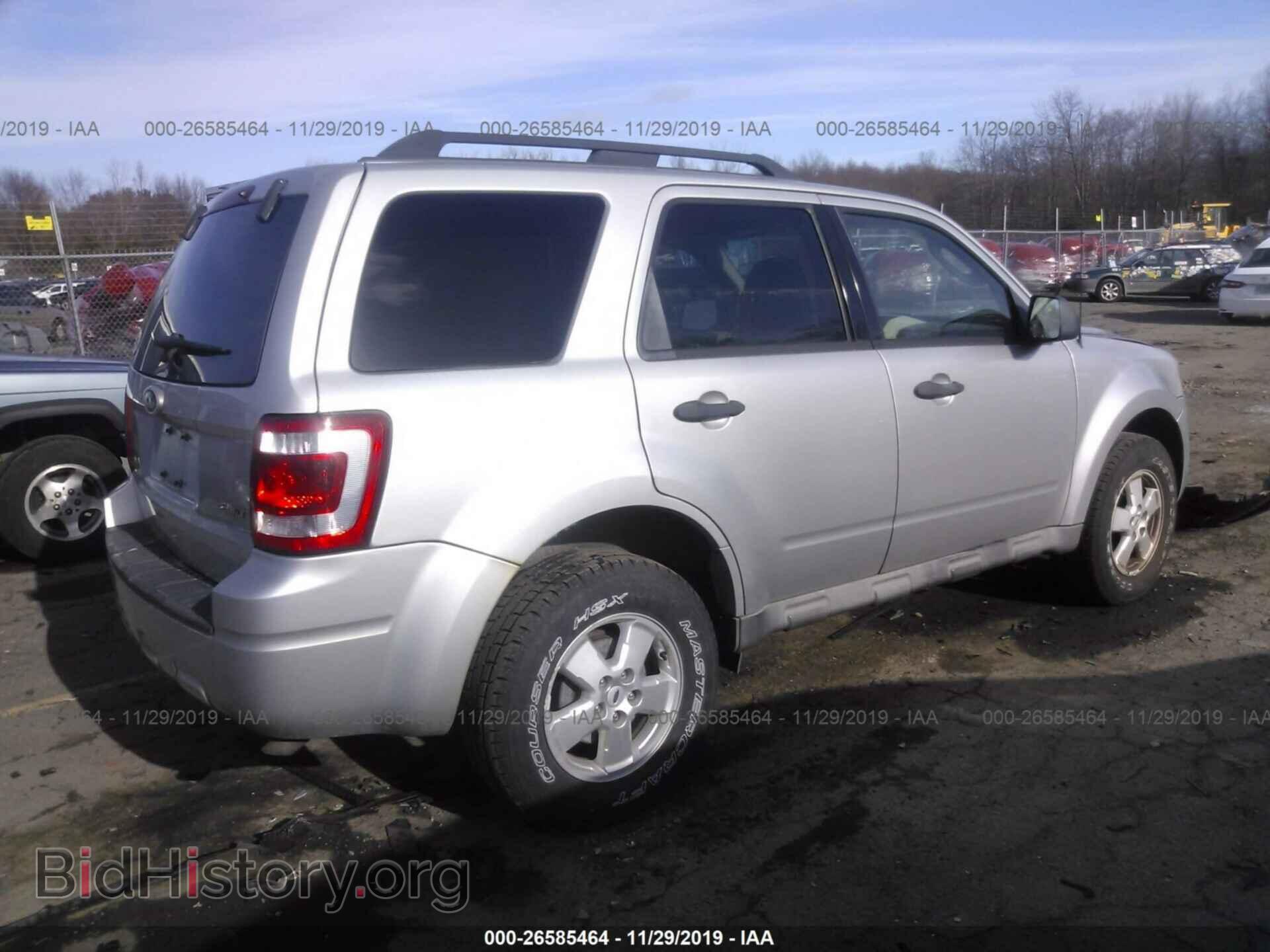 2009 Ford Escape - VIN: 1FMCU93739KB79162 - Фото 4