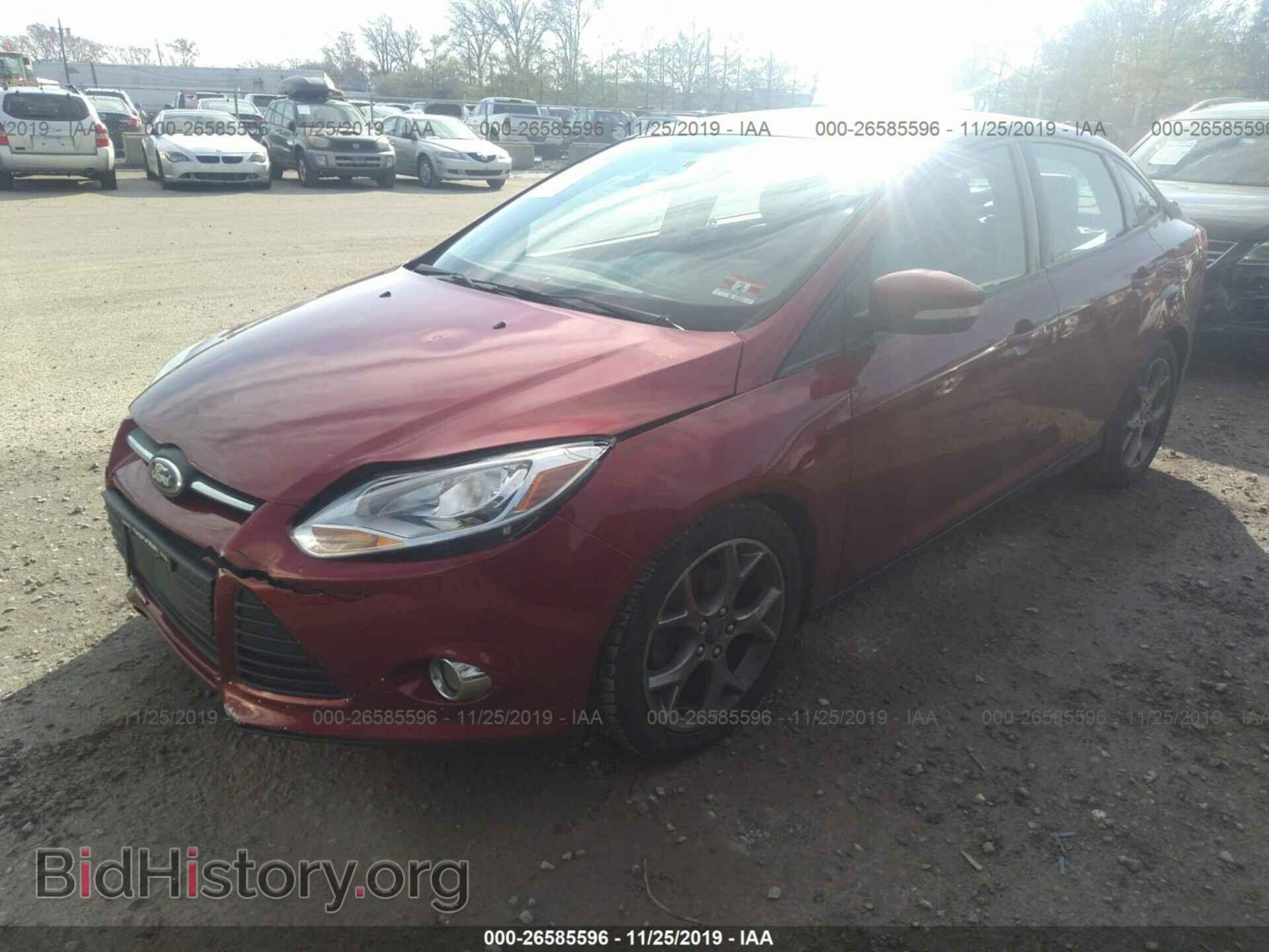 2013 Ford Focus - VIN: 1FADP3F24DL368151 - Фото 2