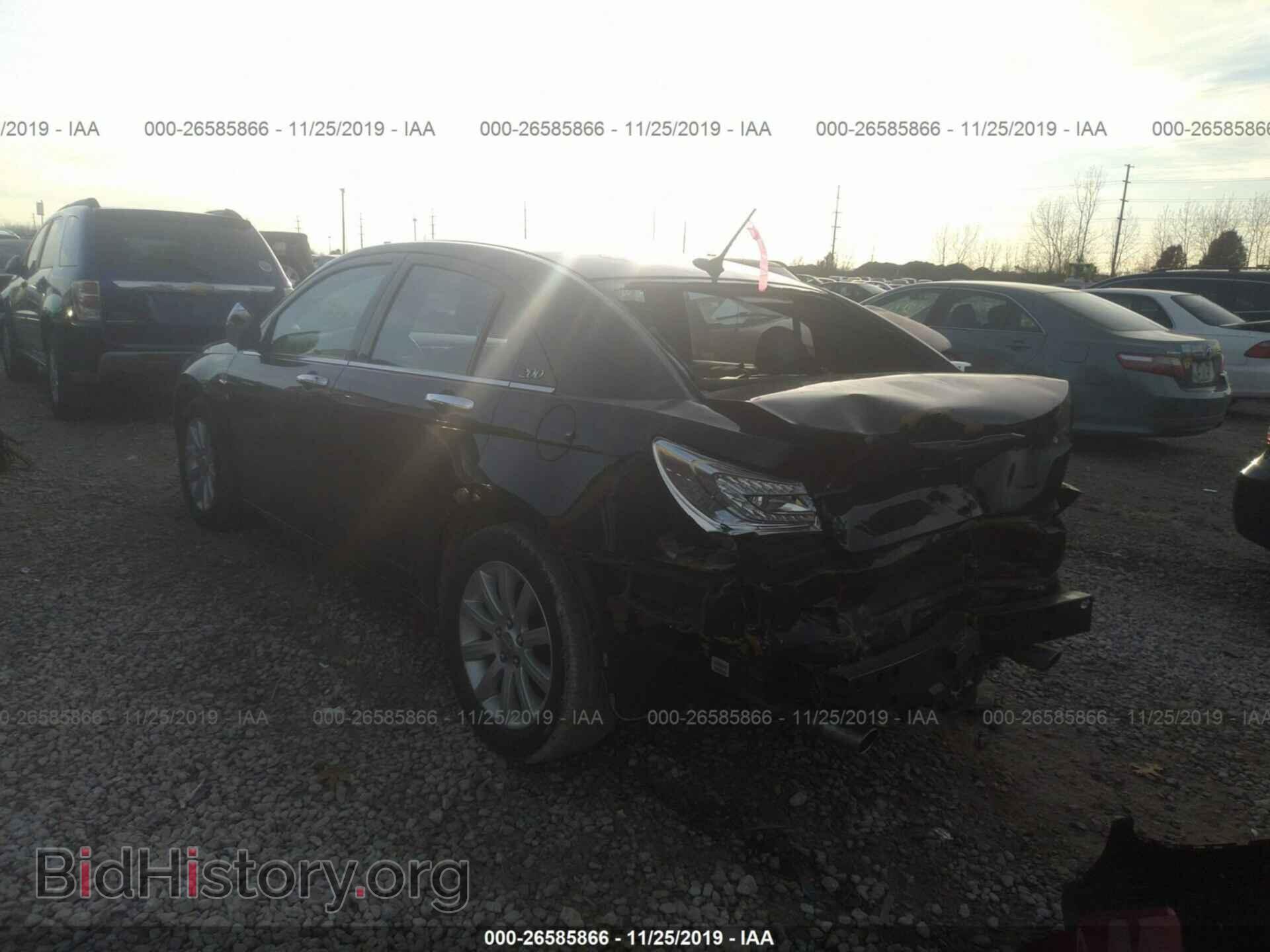2014 Chrysler 200 - VIN: 1C3CCBCG6EN179586 - Фото 3
