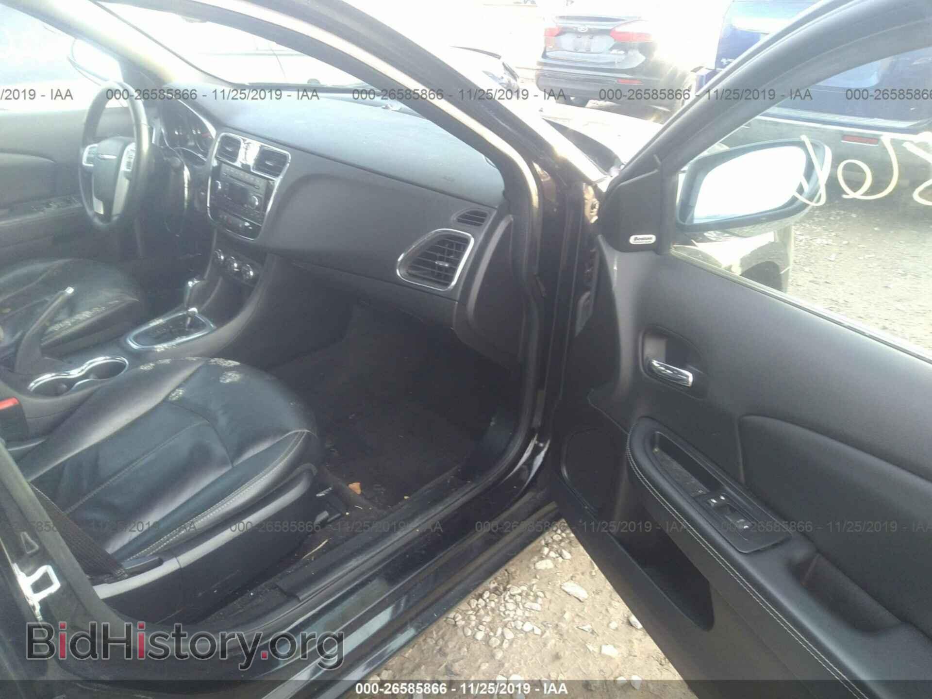 2014 Chrysler 200 - VIN: 1C3CCBCG6EN179586 - Фото 5