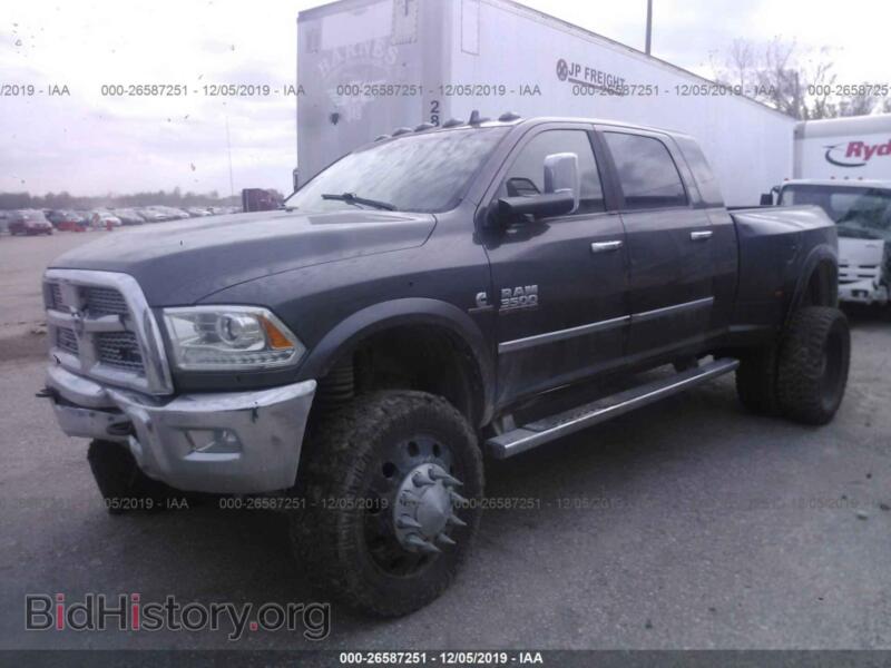 2014 RAM 3500 (VIN 3C63RRML0EG211477) — photo 2 of 11