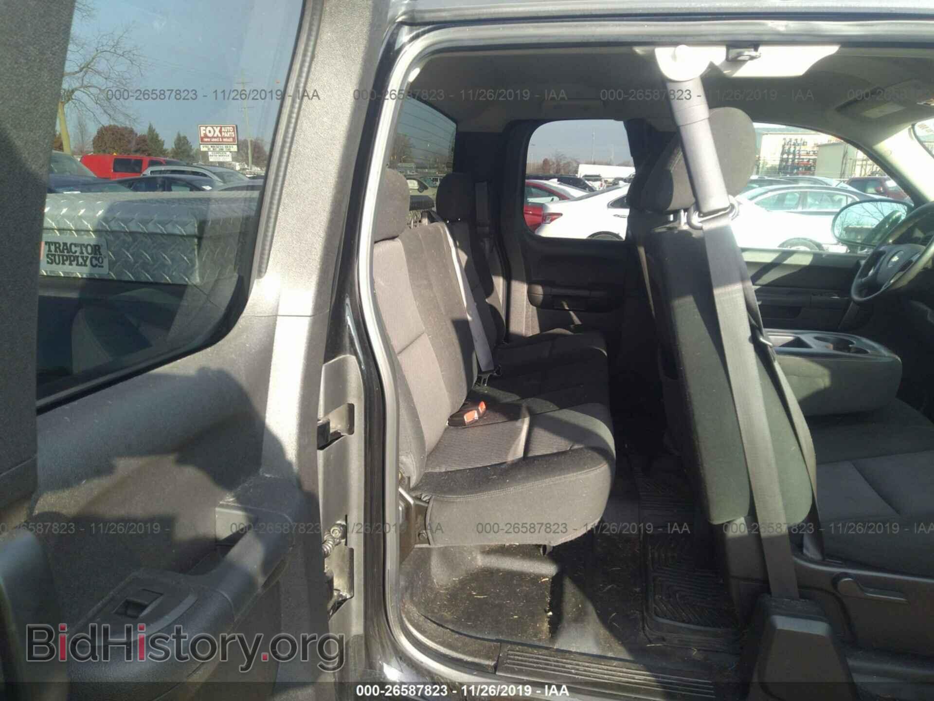 2012 Chevrolet Silverado - VIN: 1GCRKREA9CZ201502 - Фото 8