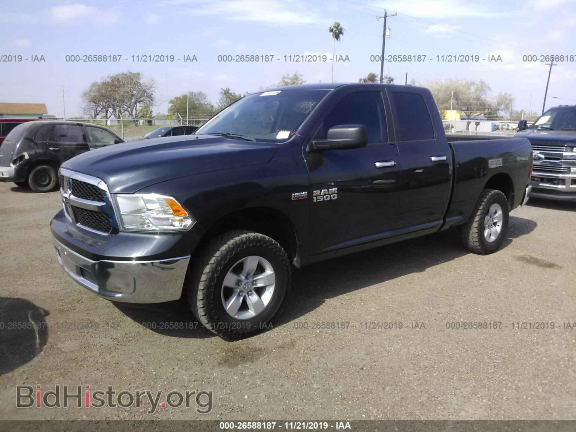 2017 RAM 1500 - VIN: 1C6RR7GT0HS578631 - Фото 2