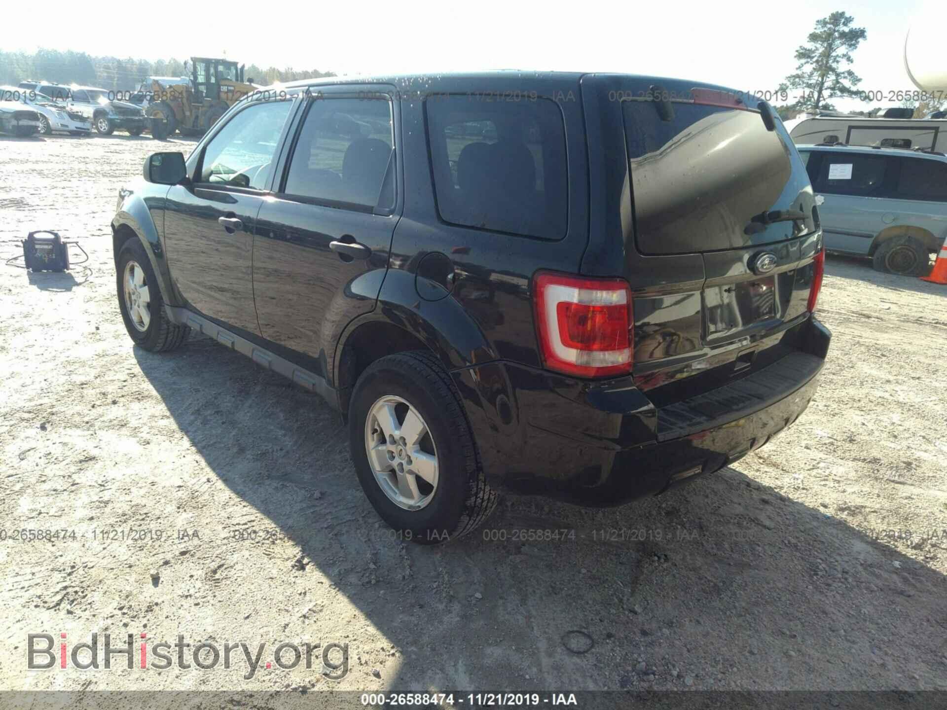 2011 FORD ESCAPE - VIN: 1FMCU0C79BKB79927 - Photo 3
