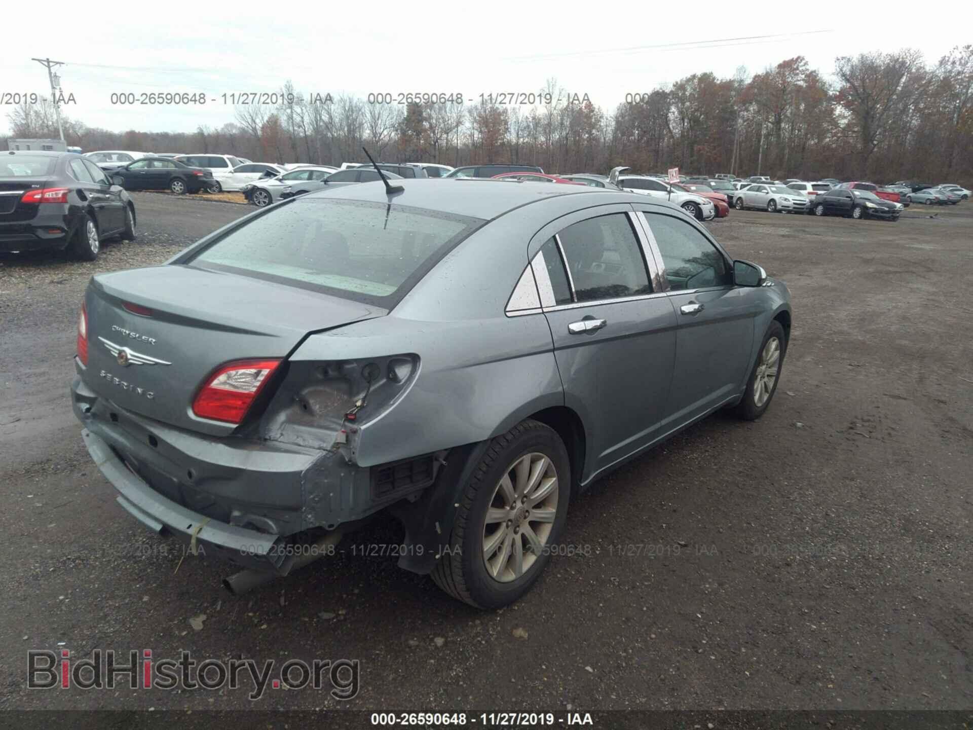2010 CHRYSLER SEBRING - VIN: 1C3CC5FB5AN111873 - Фото 4