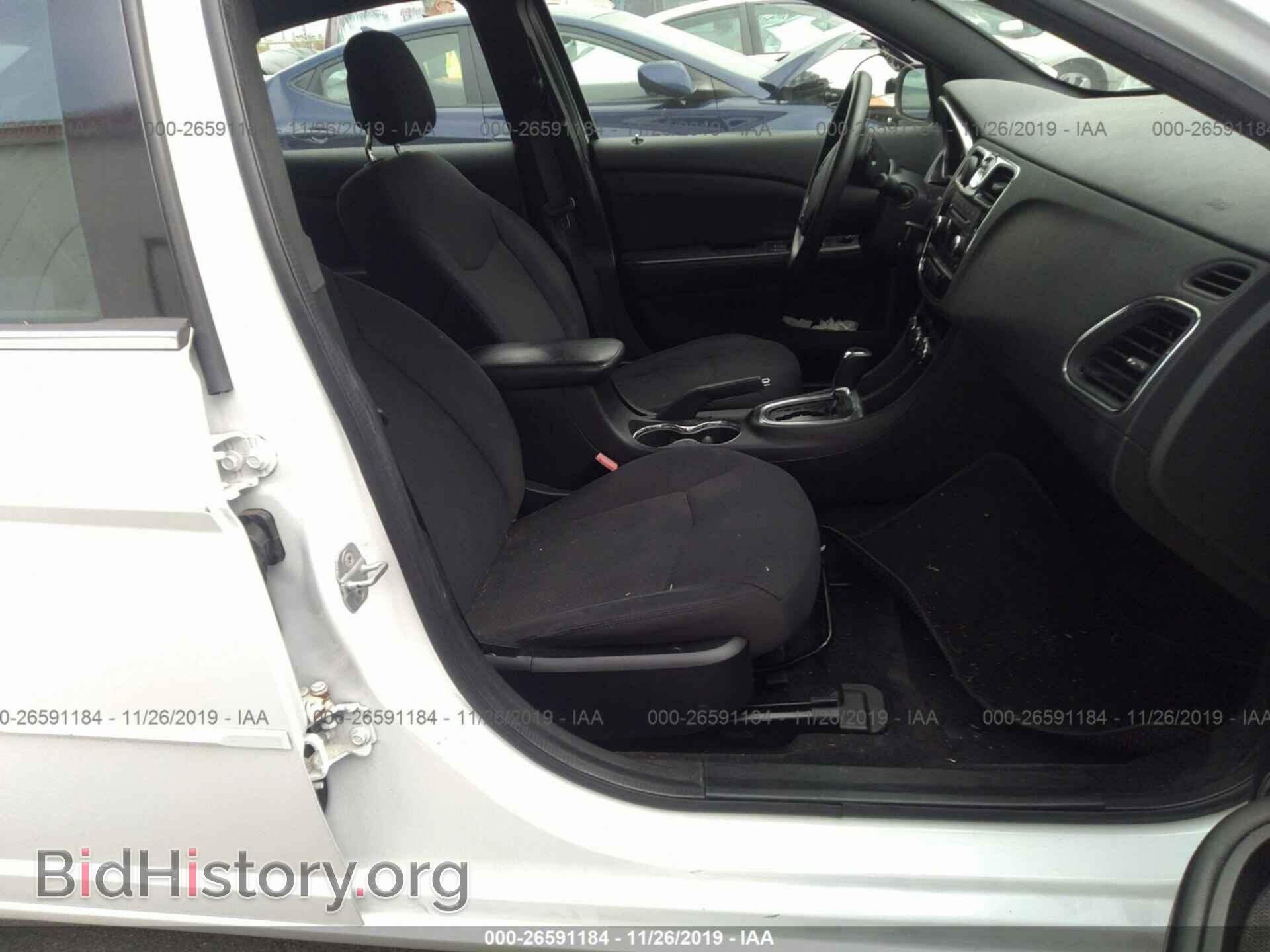 2012 Chrysler 200 - VIN: 1C3CCBAB6CN228905 - Фото 5