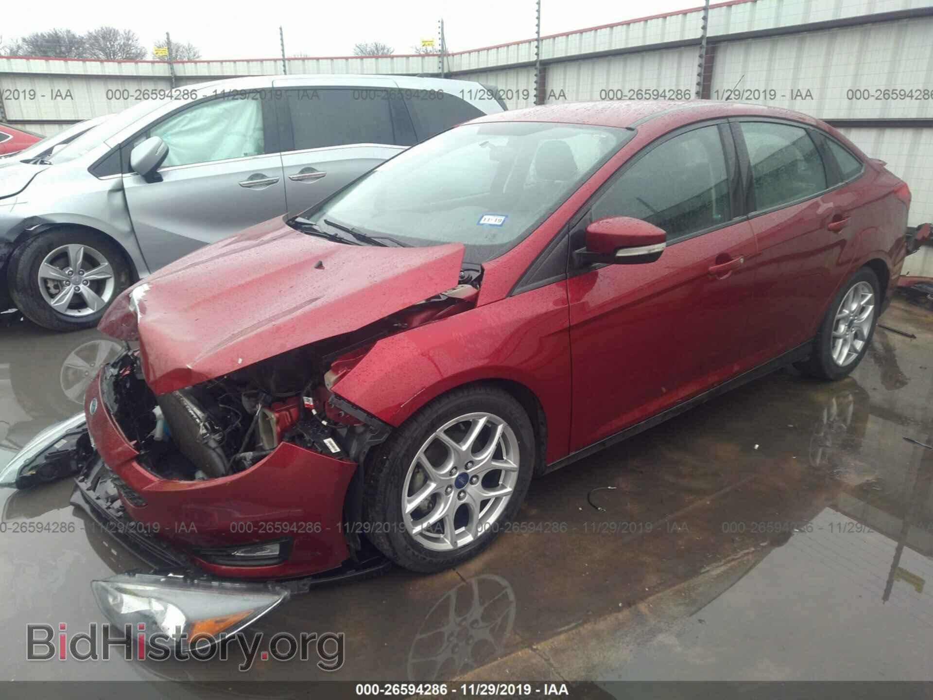 2015 Ford Focus - VIN: 1FADP3F28FL347967 - Photo 2