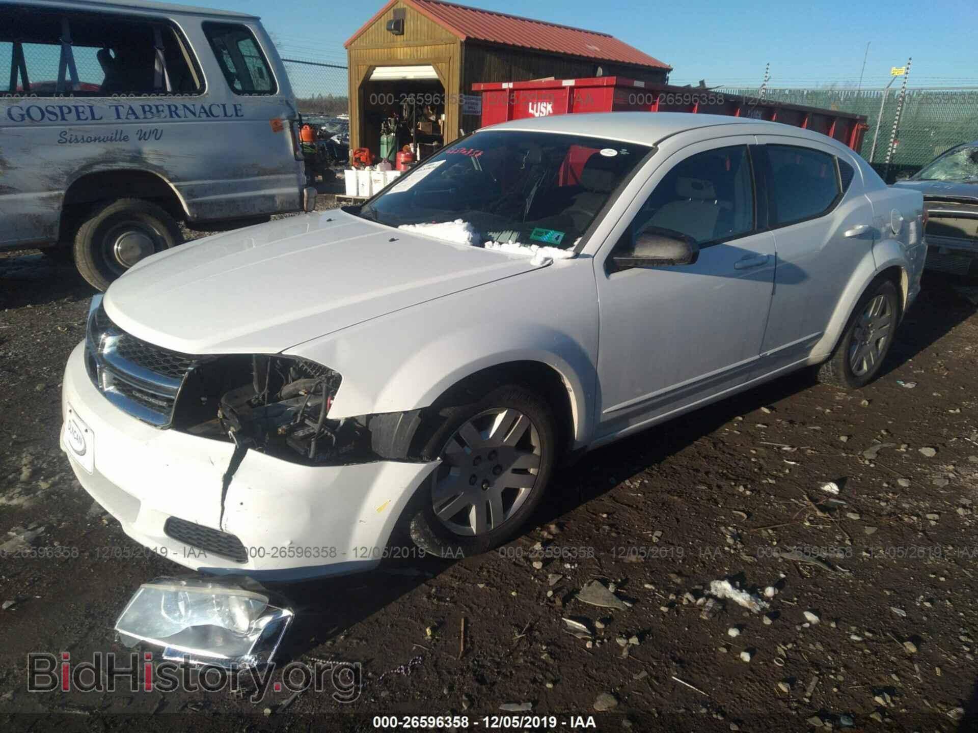 2011 DODGE AVENGER - VIN: 1B3BD4FB3BN572698 - Фото 2