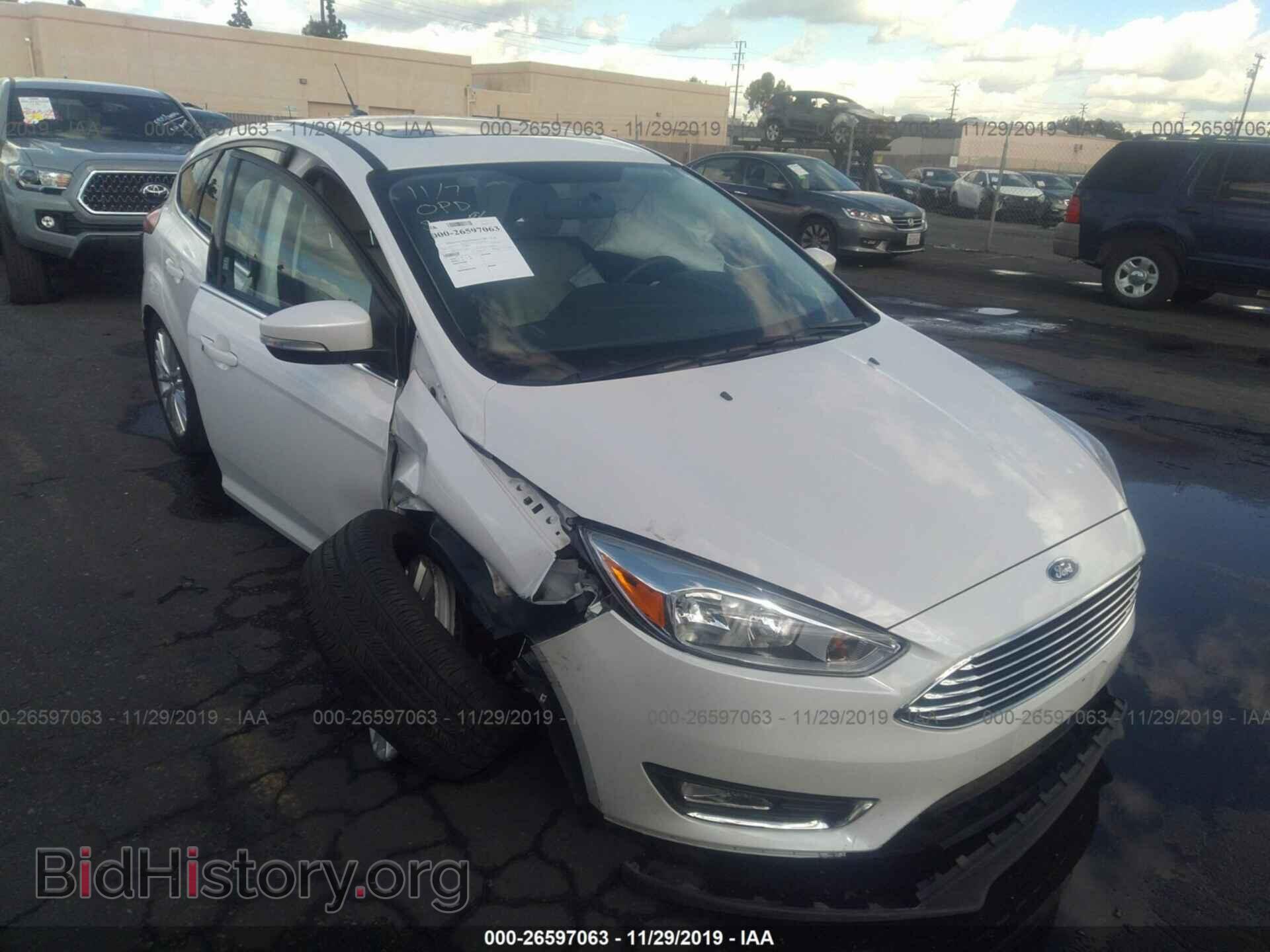 Фотография 1FADP3N23HL320650 - Ford Focus 2017