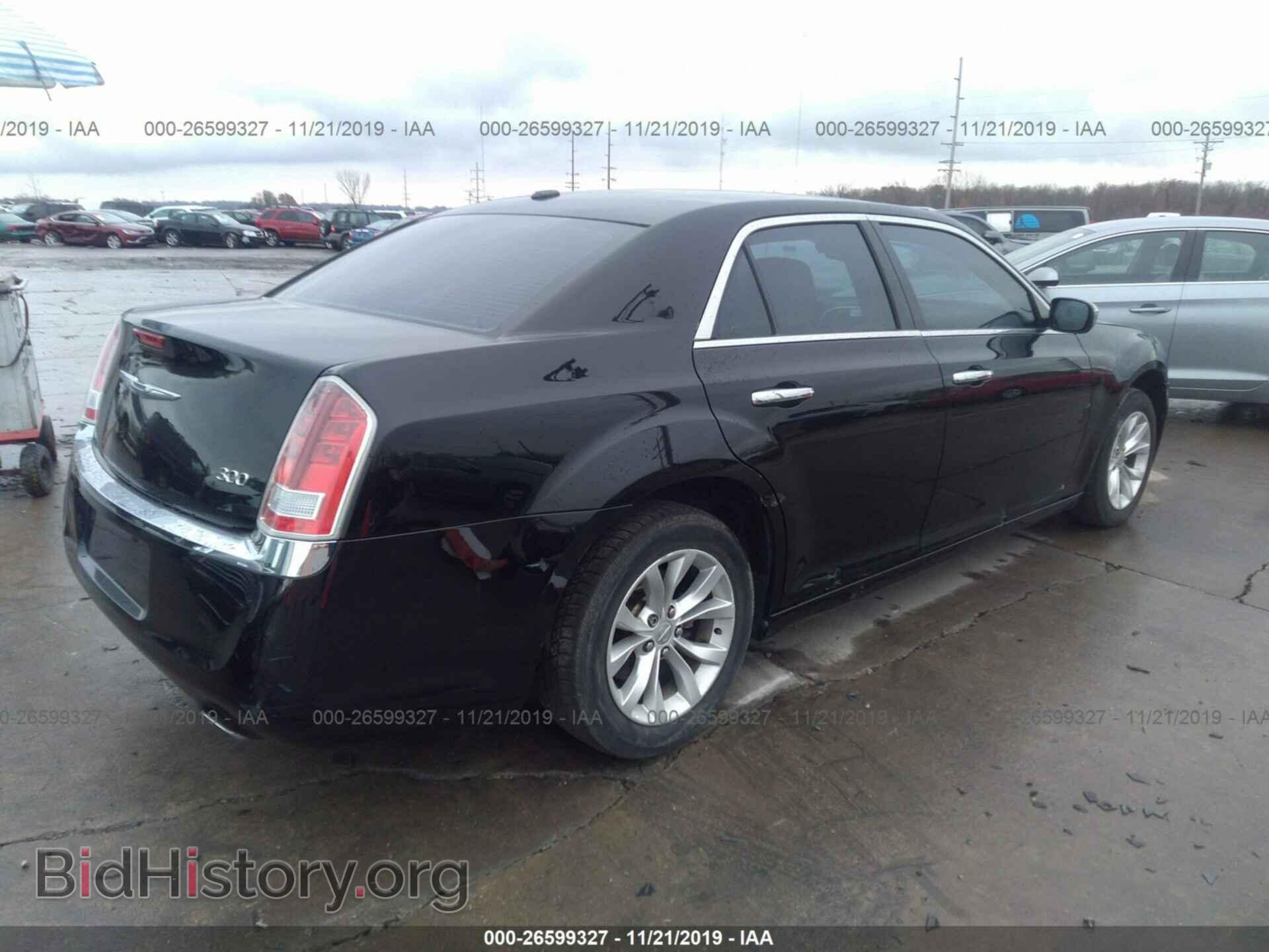 2011 CHRYSLER 300 - VIN: 2C3CA5CG8BH594503 - Фото 4