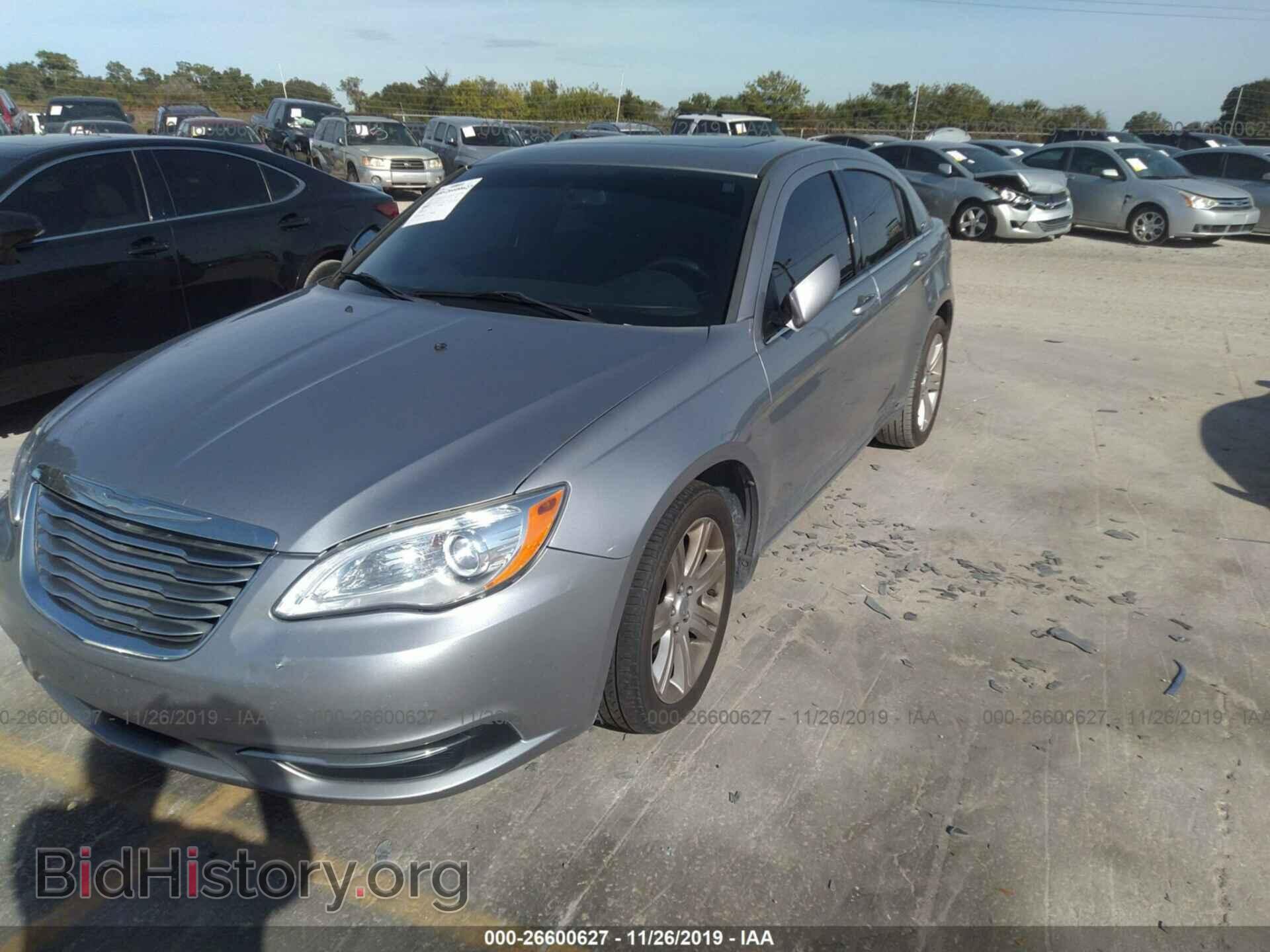 2013 CHRYSLER 200 - VIN: 1C3CCBBB2DN706513 - Photo 2