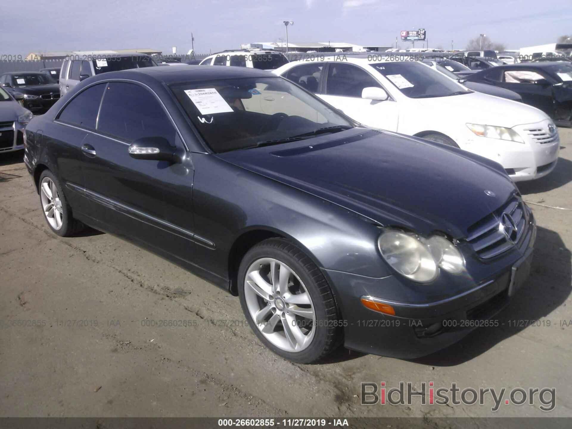 Photo WDBTJ56H78F237628 - MERCEDES-BENZ CLK 2008