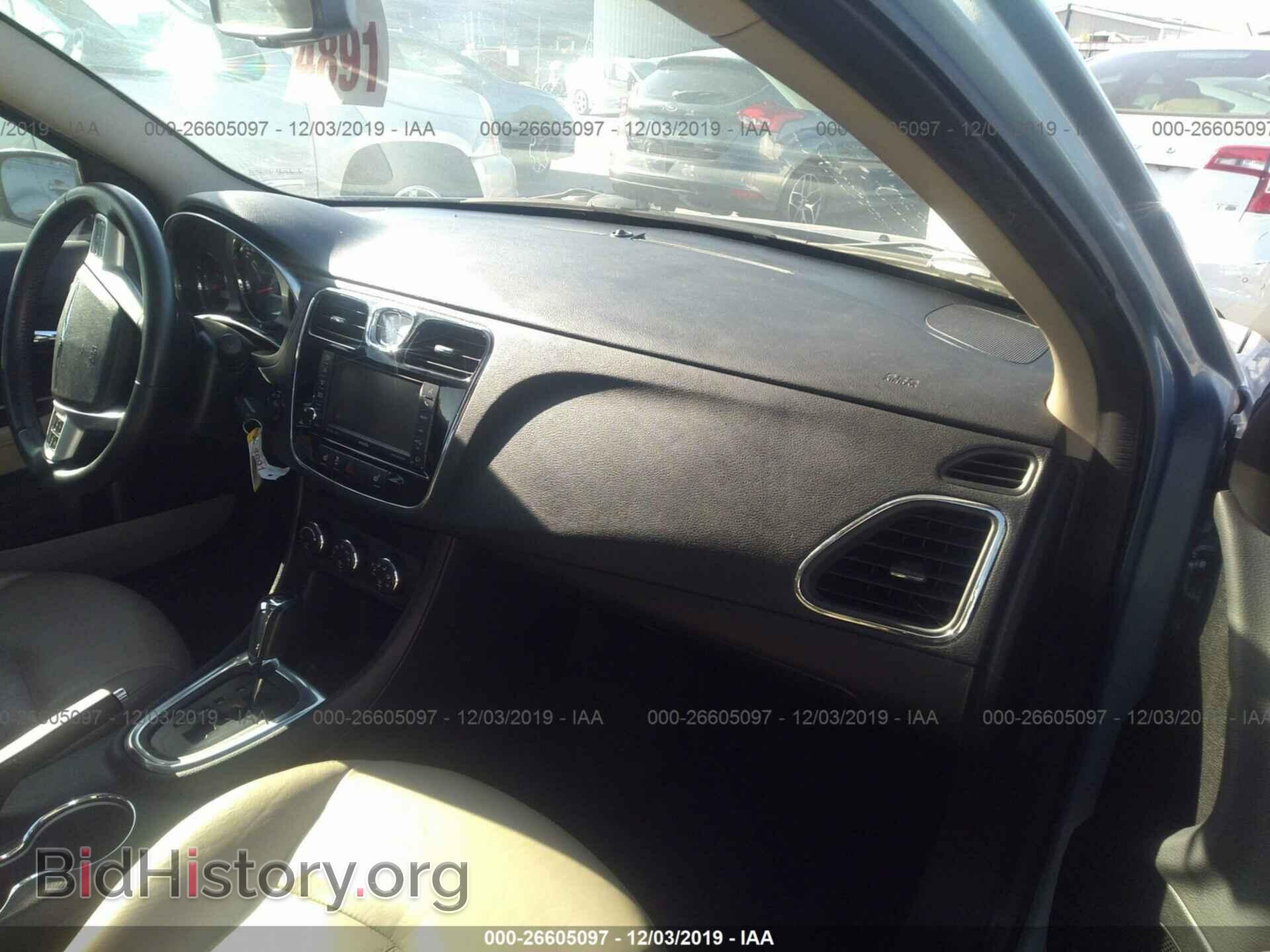 2012 CHRYSLER 200 - VIN: 1C3CCBCG2CN233317 - Photo 5