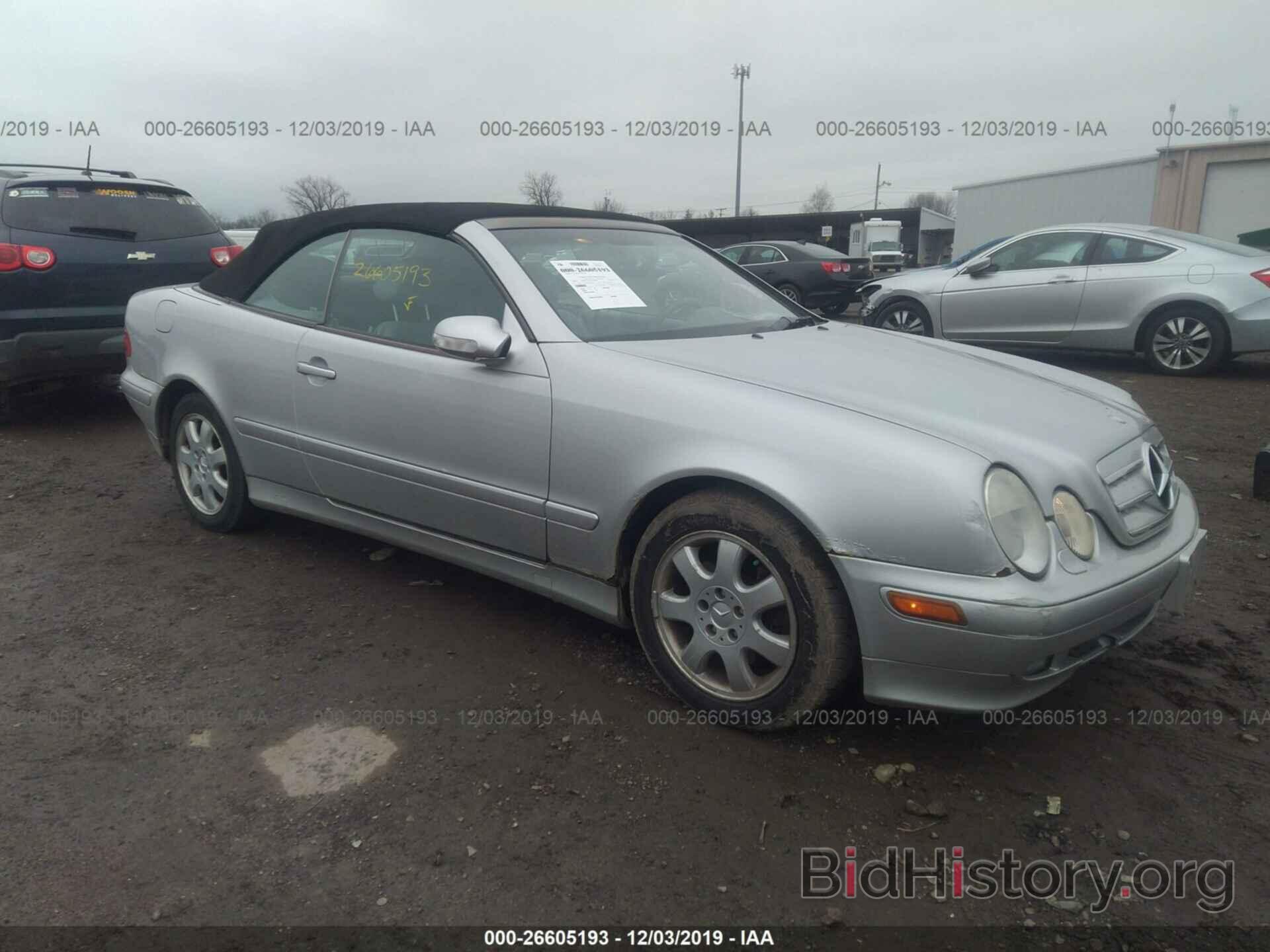 Photo WDBLK65G7YT048989 - MERCEDES-BENZ CLK 2000