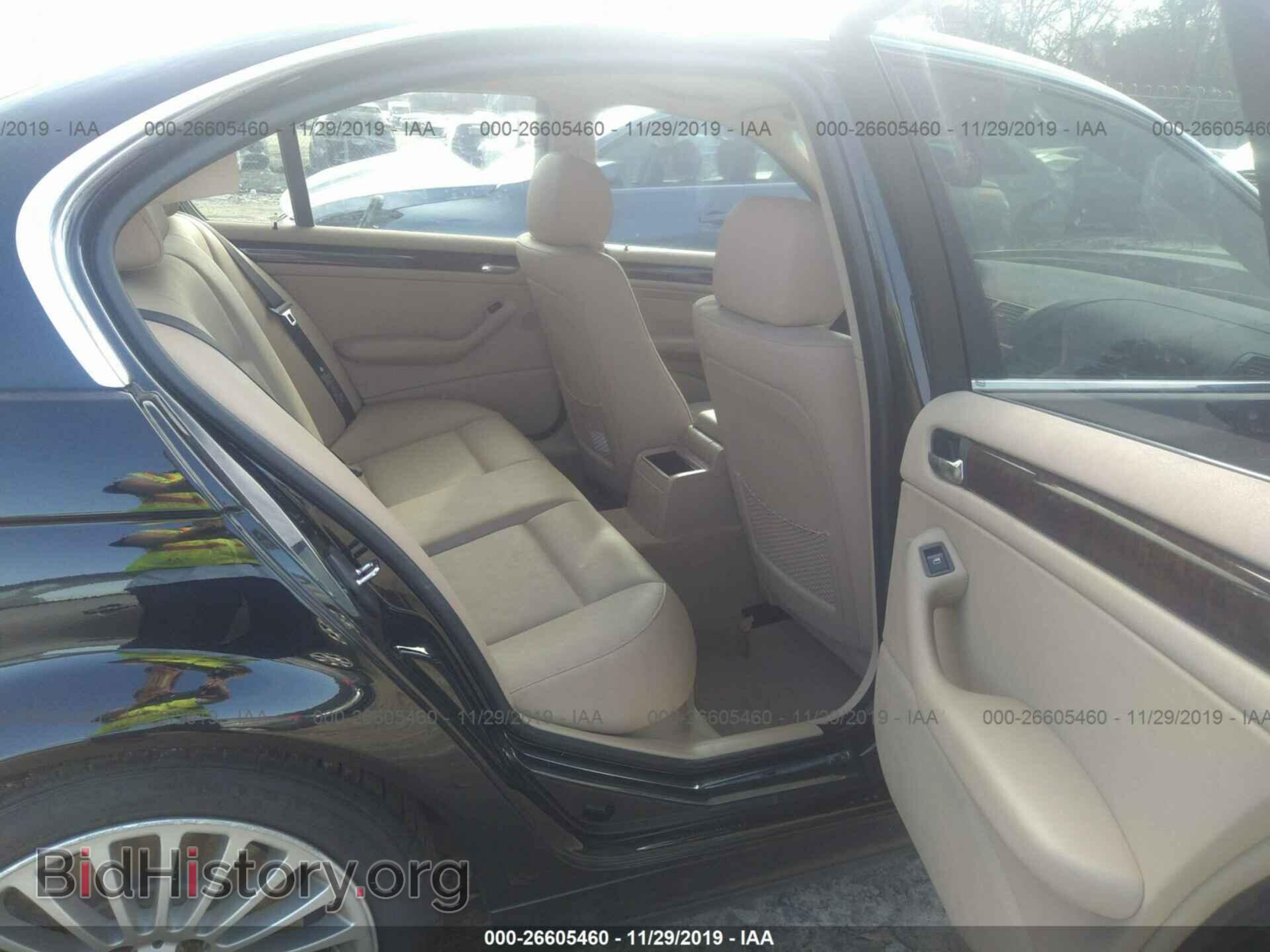 2002 BMW 330 - VIN: WBAEV53442KM20738 - Photo 8
