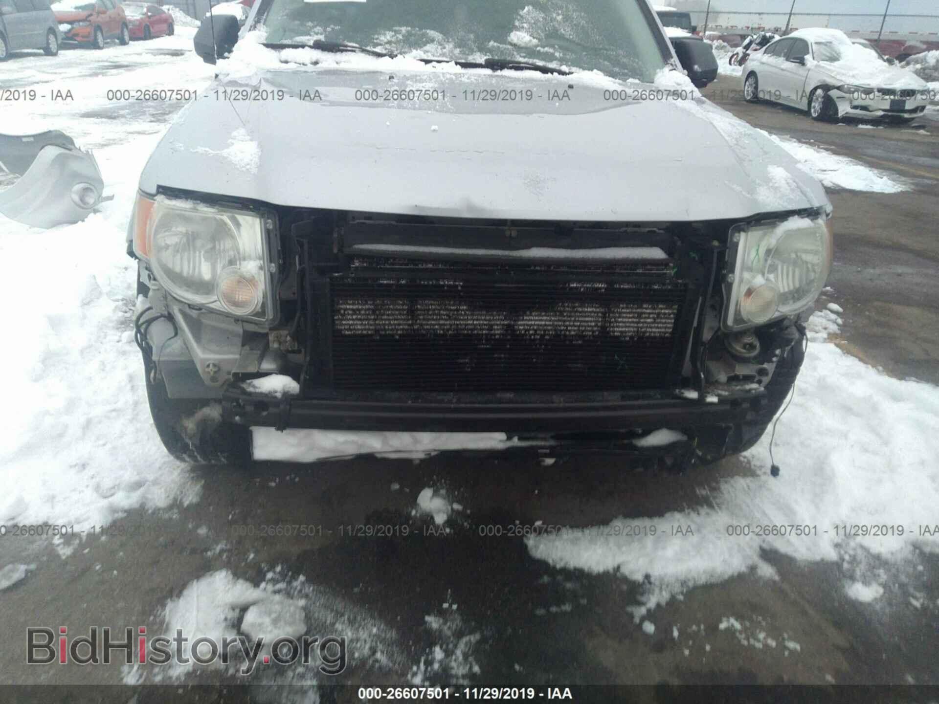 2011 Ford Escape - VIN: 1FMCU5K31BKC55202 - Фото 6